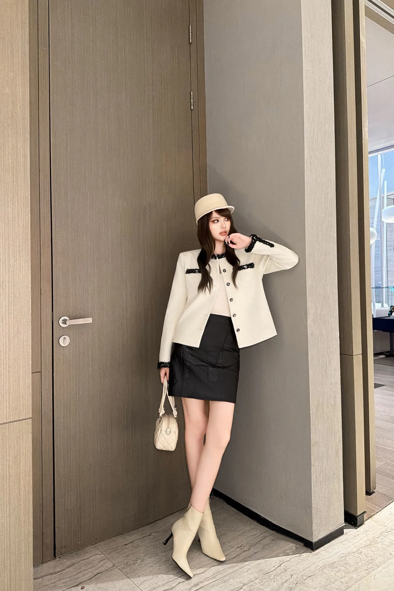 Women's Blazers CHANEL 18428952