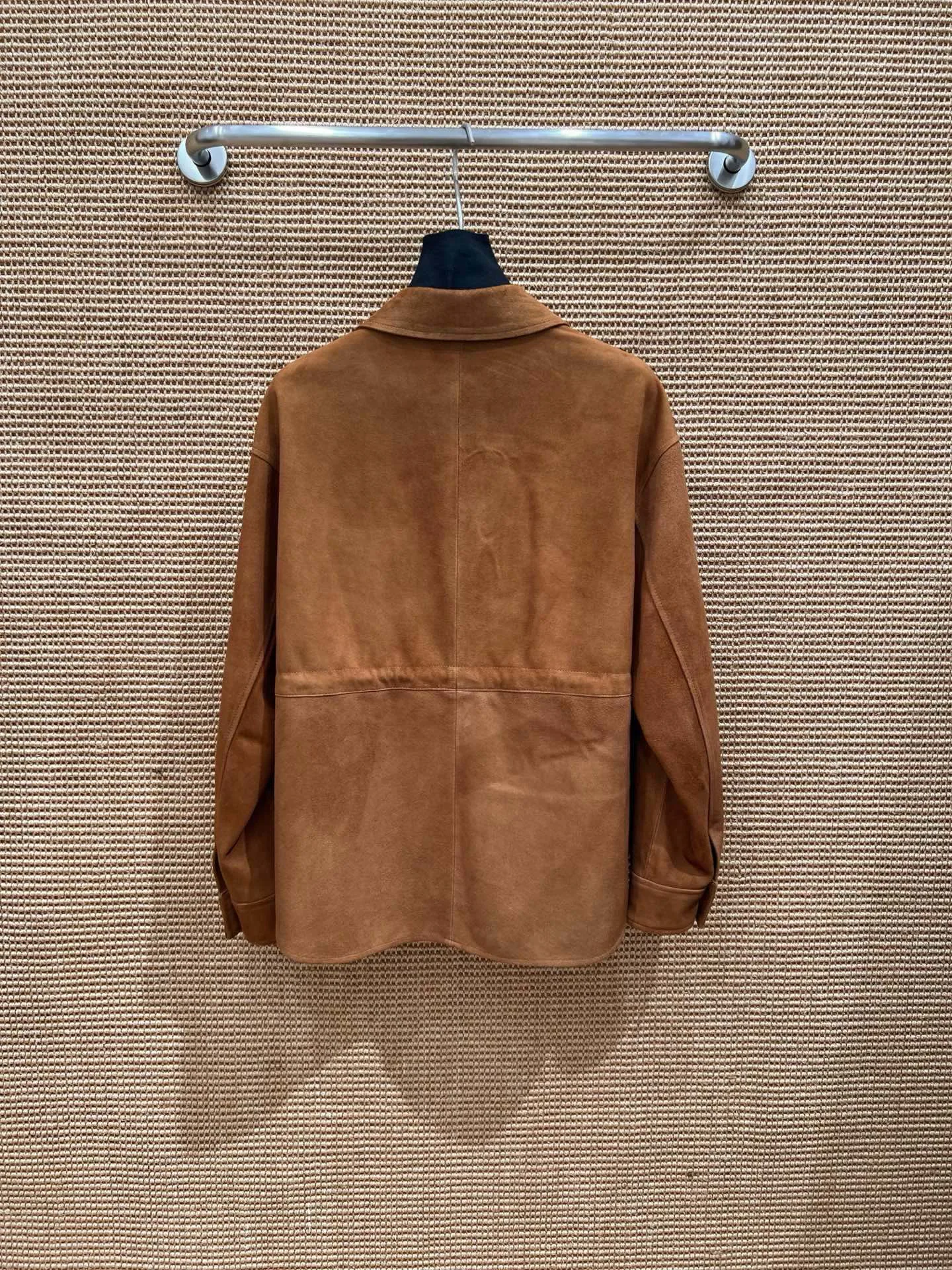 Women's Leather Jackets And Sheepskin Coats LOEWE 17998411