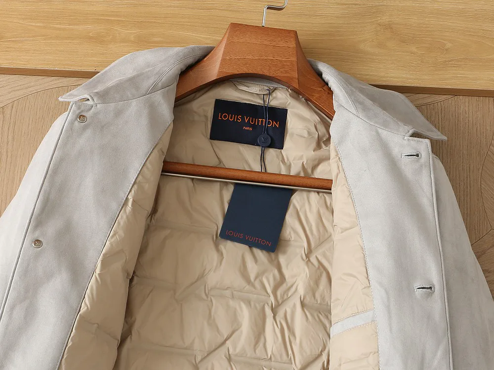 Men's Jackets And Down Jackets LOUIS VUITTON 18109362