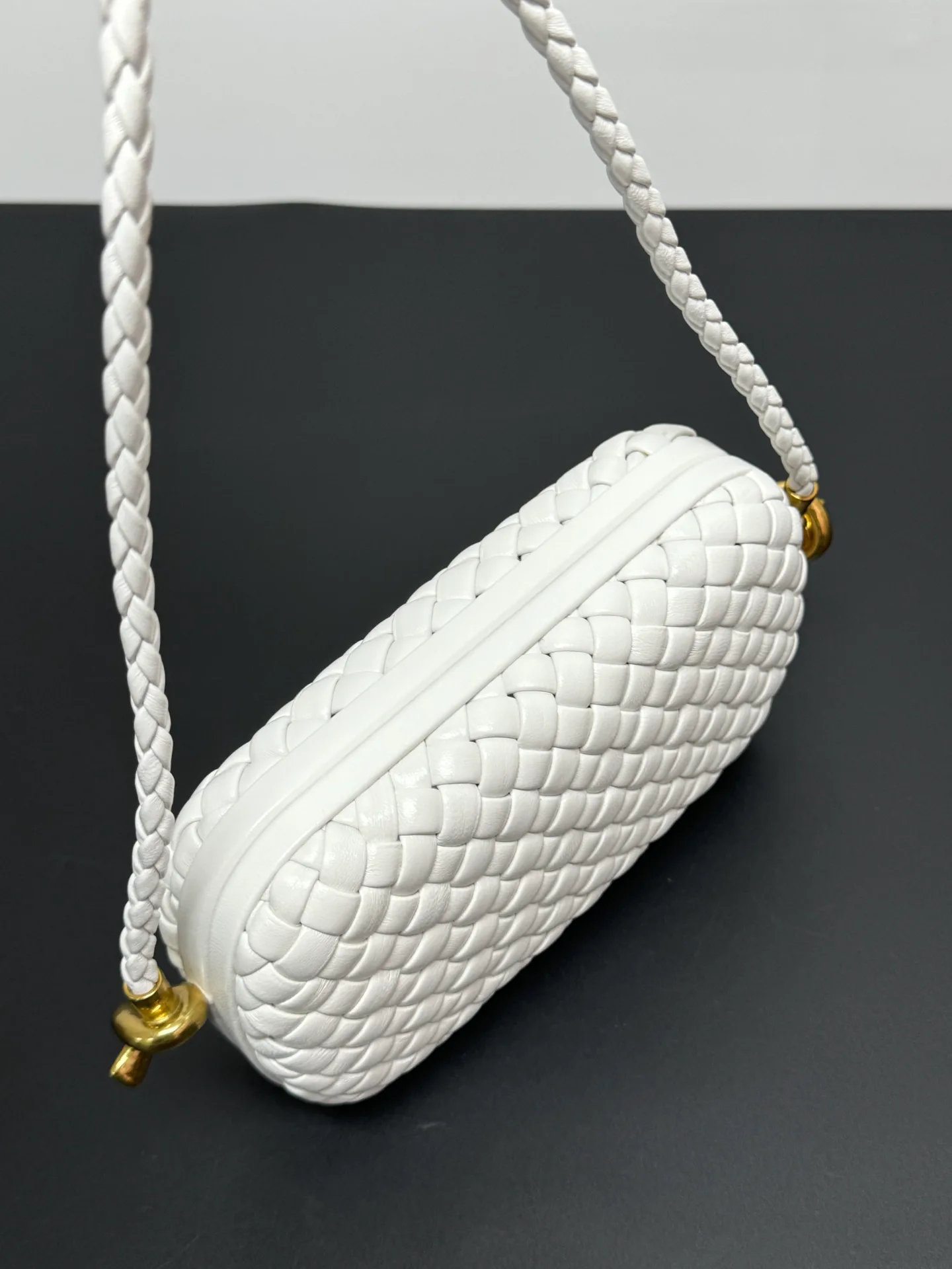 Классические Сумки Женские Bottega Veneta 18626128