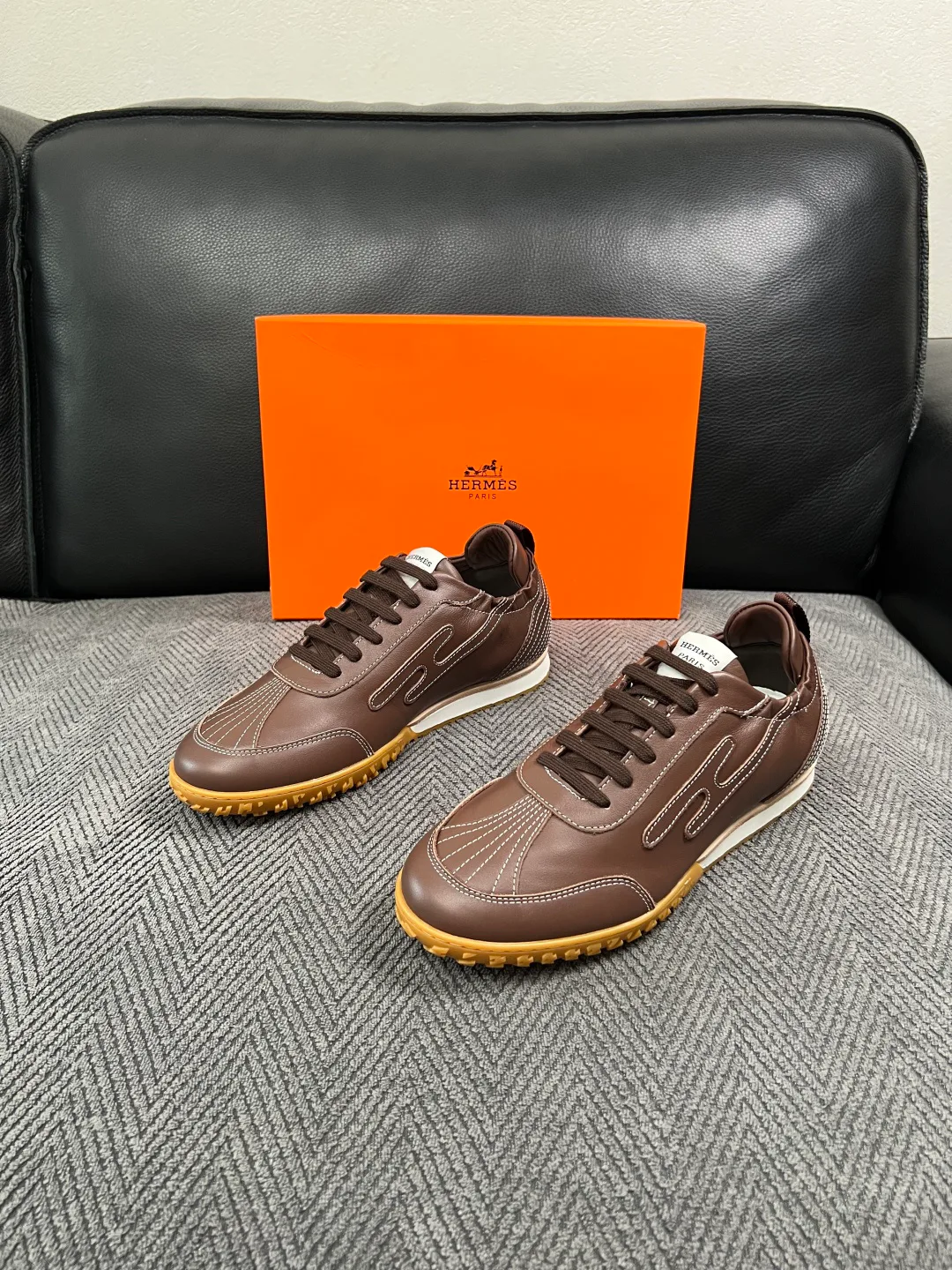 Men's Sneakers HERMES 18495420