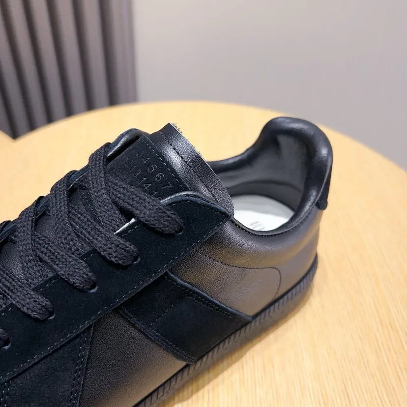 Women's Sneakers MAISON MARGIELA 17286709