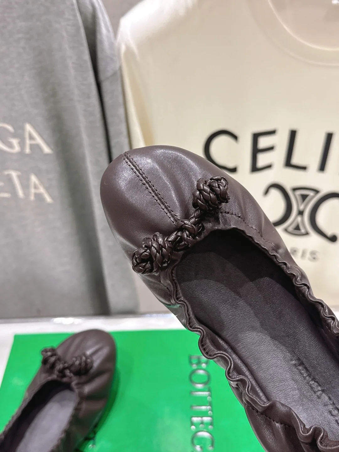 Women's Ballet Flats BOTTEGA VENETA 17823789