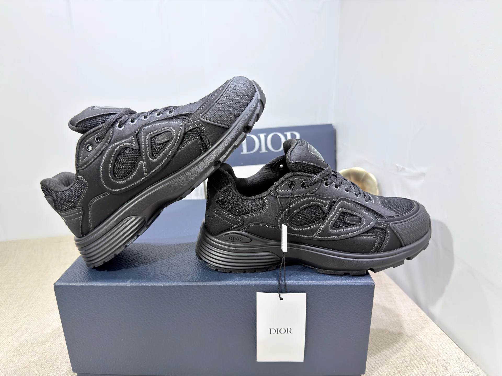 Кроссовки Мужские Christian Dior 18666769