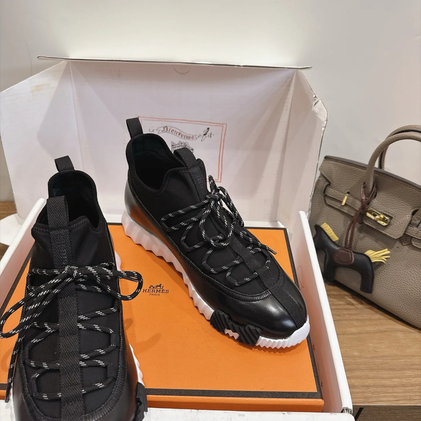 Women's Sneakers HERMES 17946708