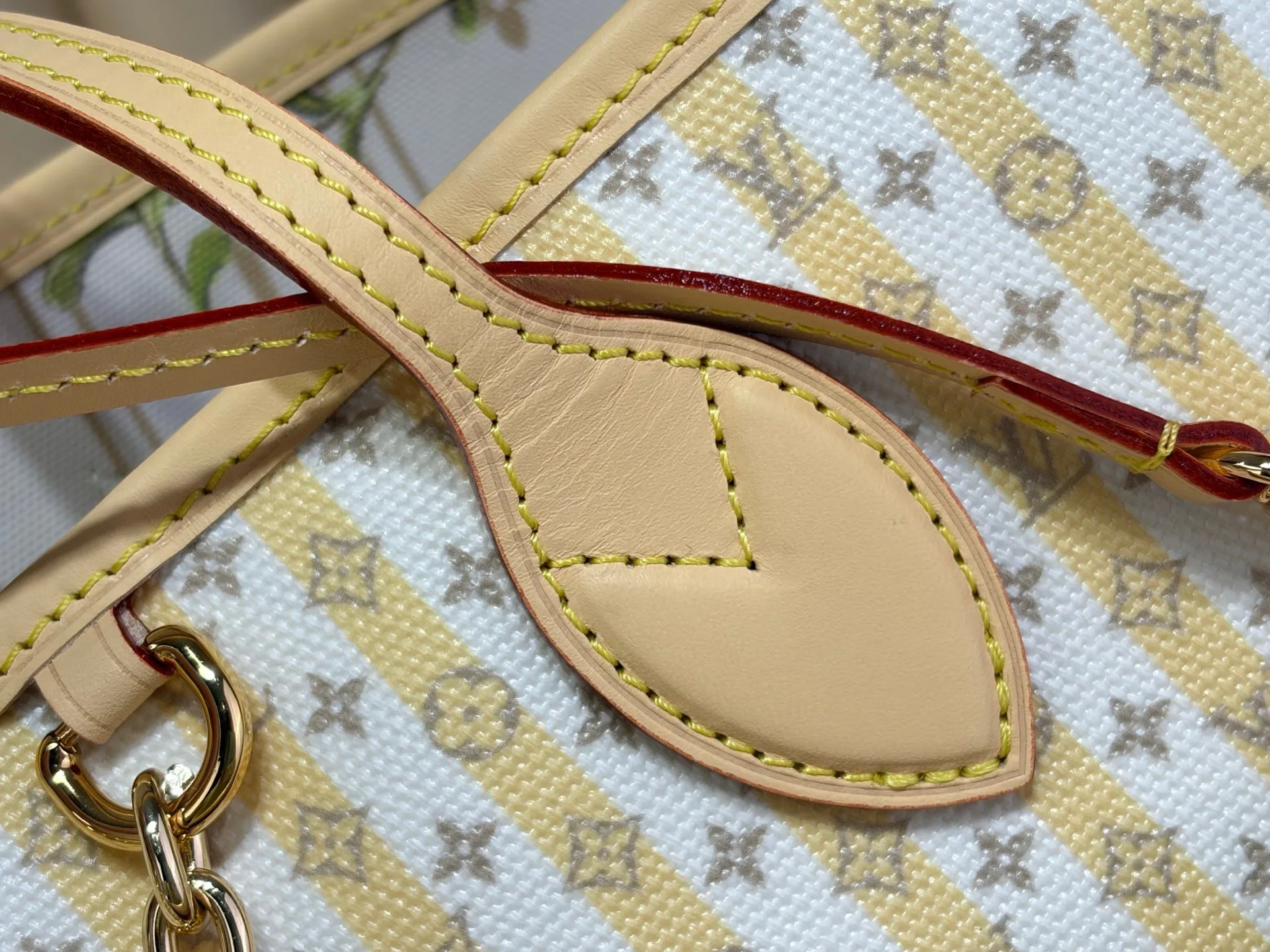 Women's Classic Handbags LOUIS VUITTON 16893048