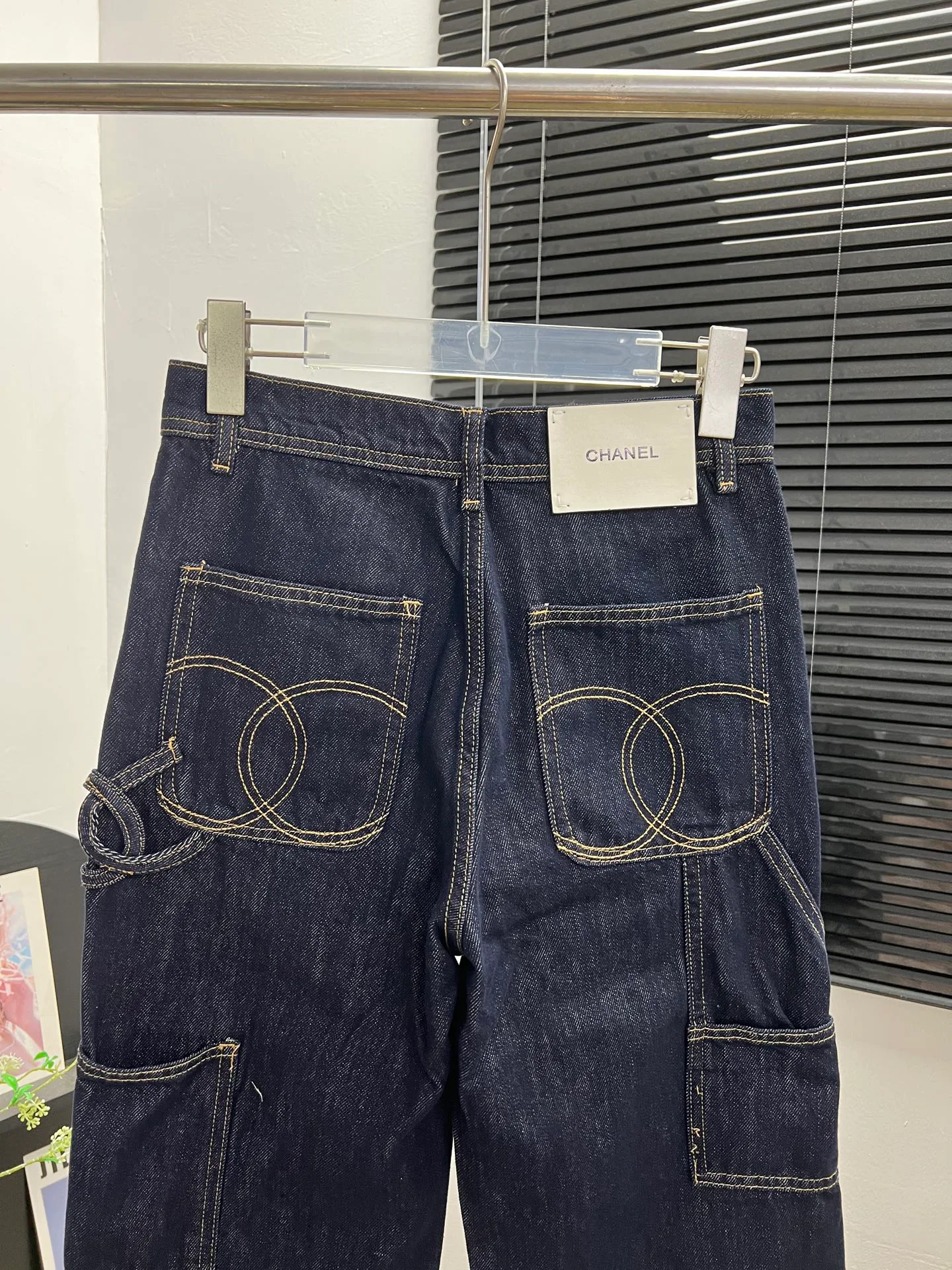 Women's Jeans CHANEL 18363364