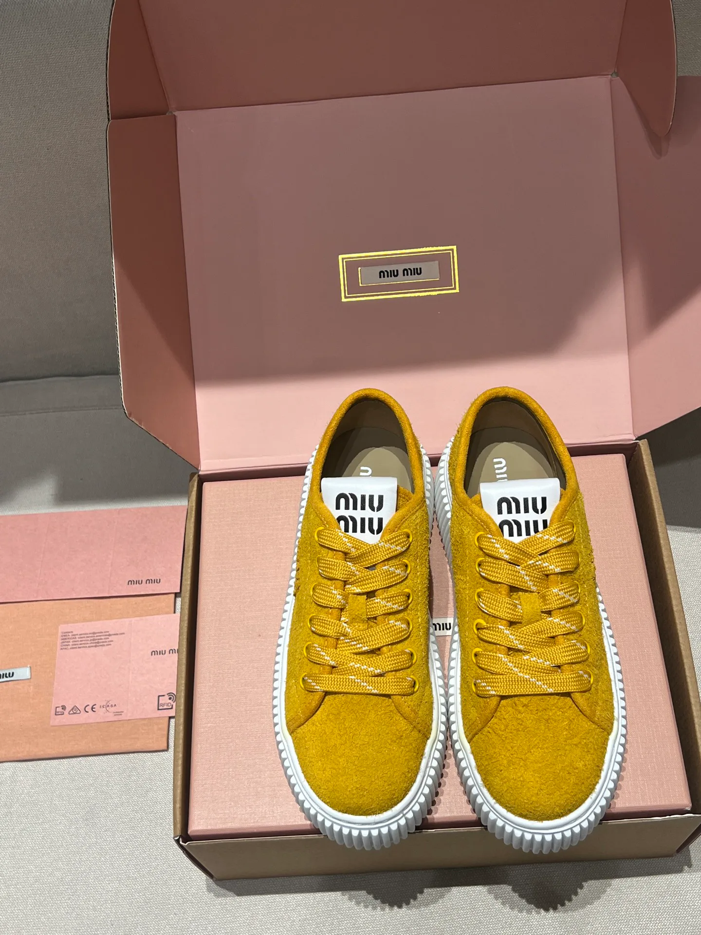 Women's Sneakers MIU MIU 18020242