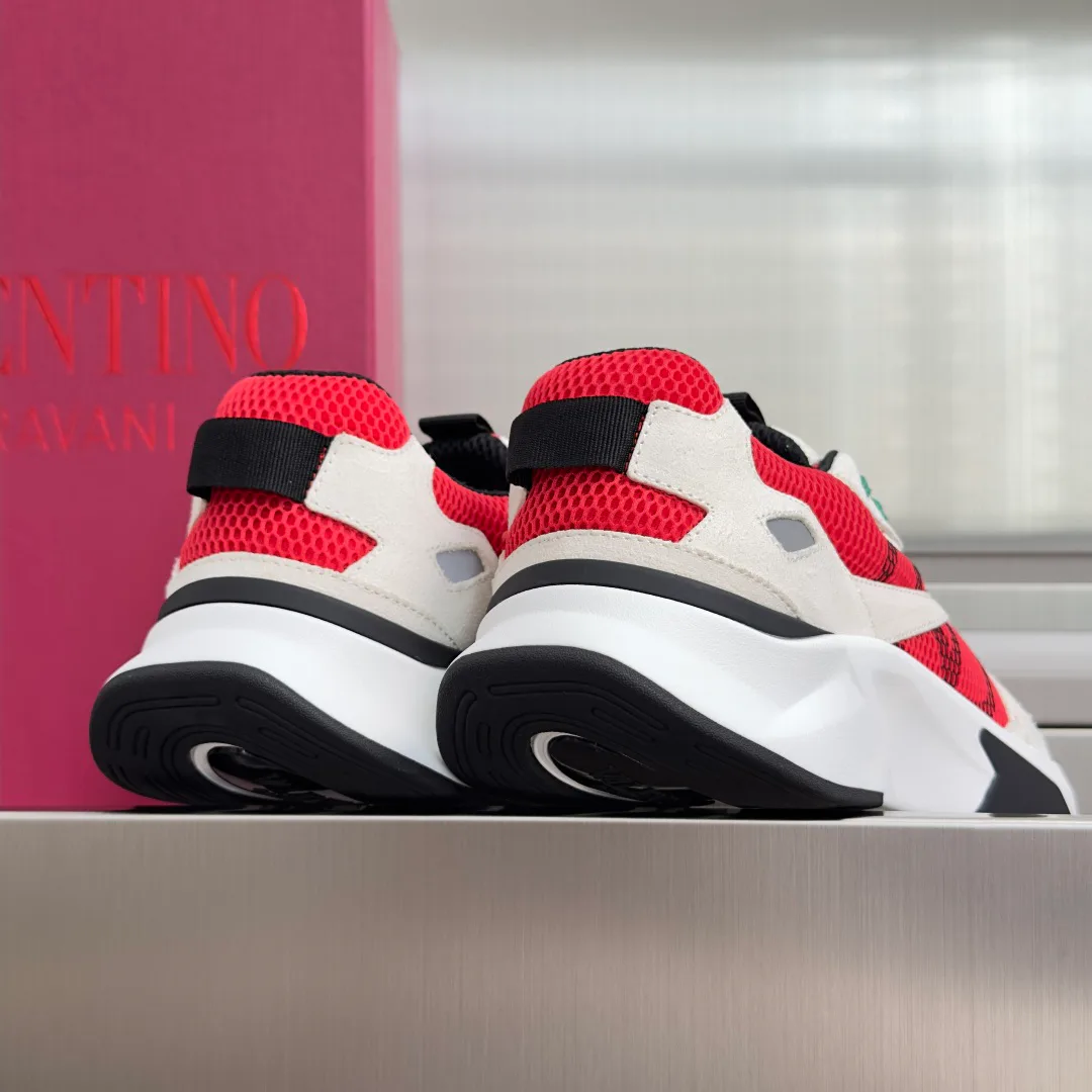 Men's Sneakers VALENTINO 17603084