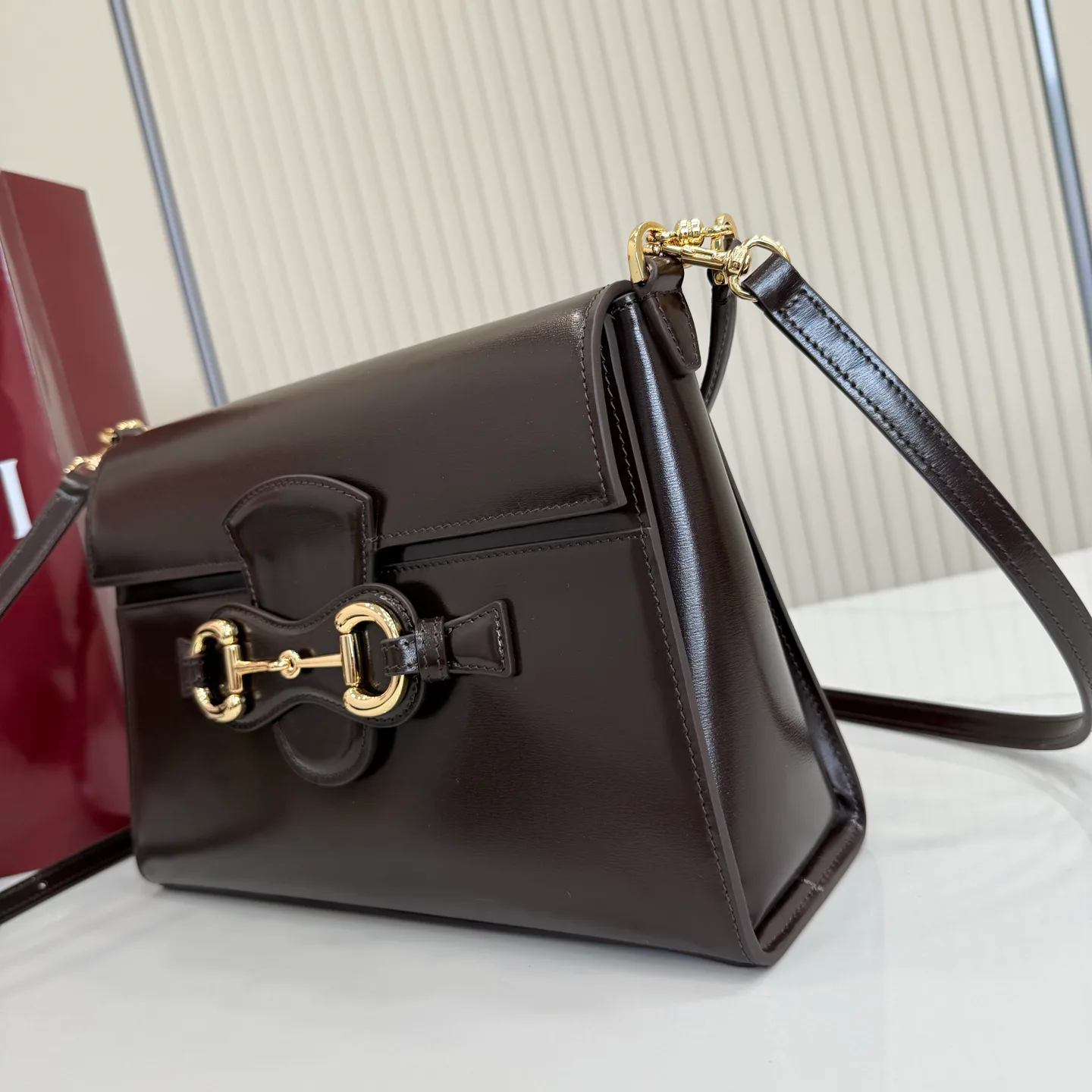 Women's Classic Handbags GUCCI 17947821