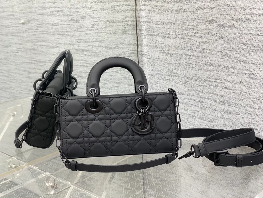 Women's Classic Handbags CHRISTIAN DIOR 17770464