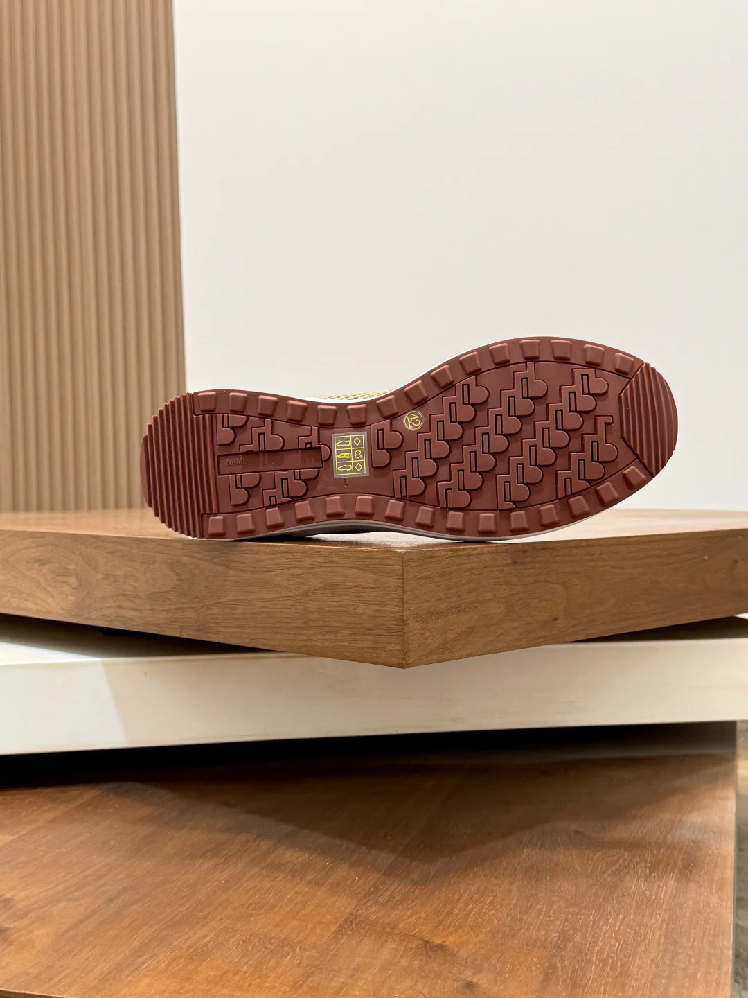 Men's Sneakers LORO PIANA 17830563