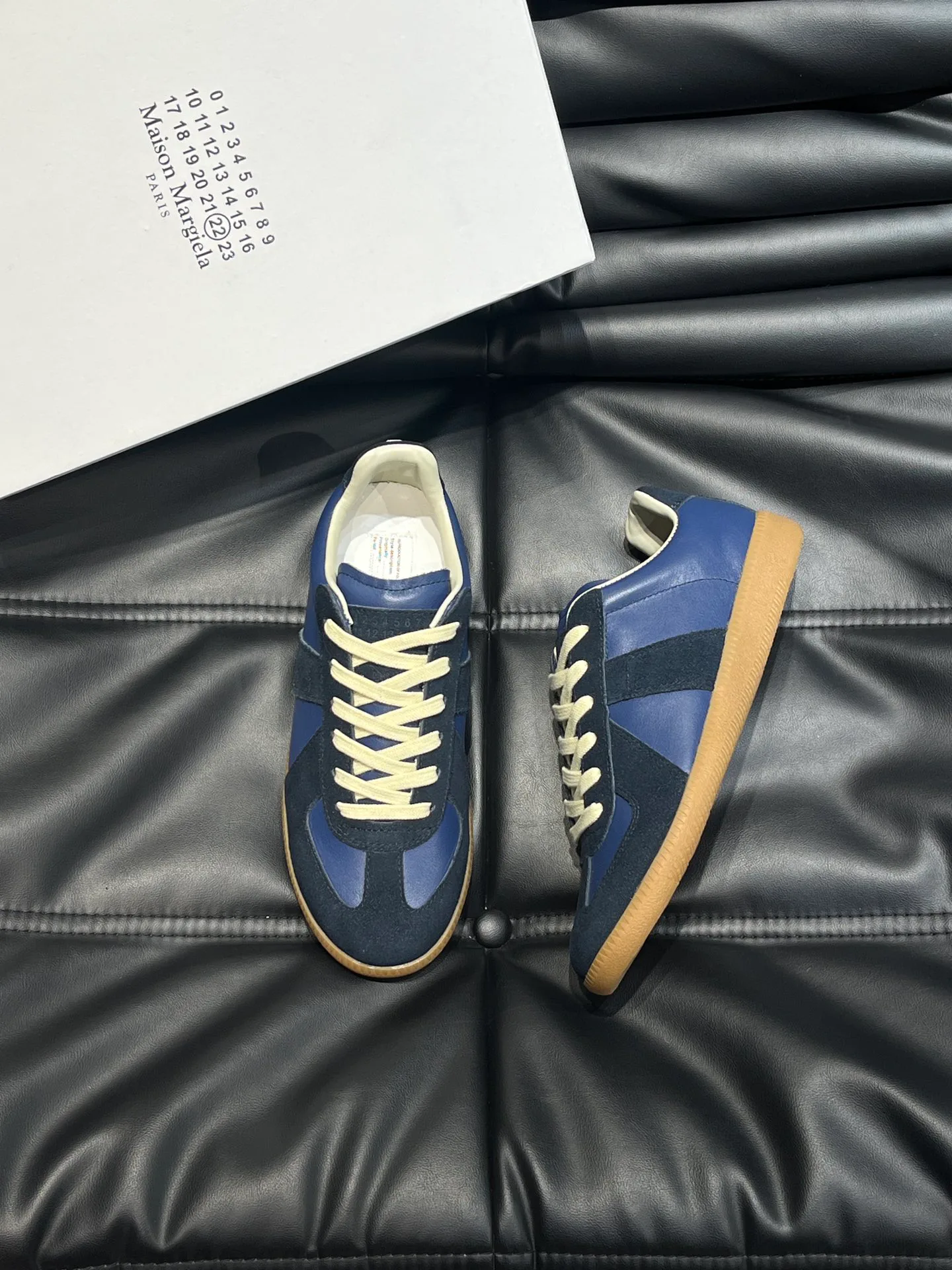 Women's Sneakers MAISON MARGIELA 17896506