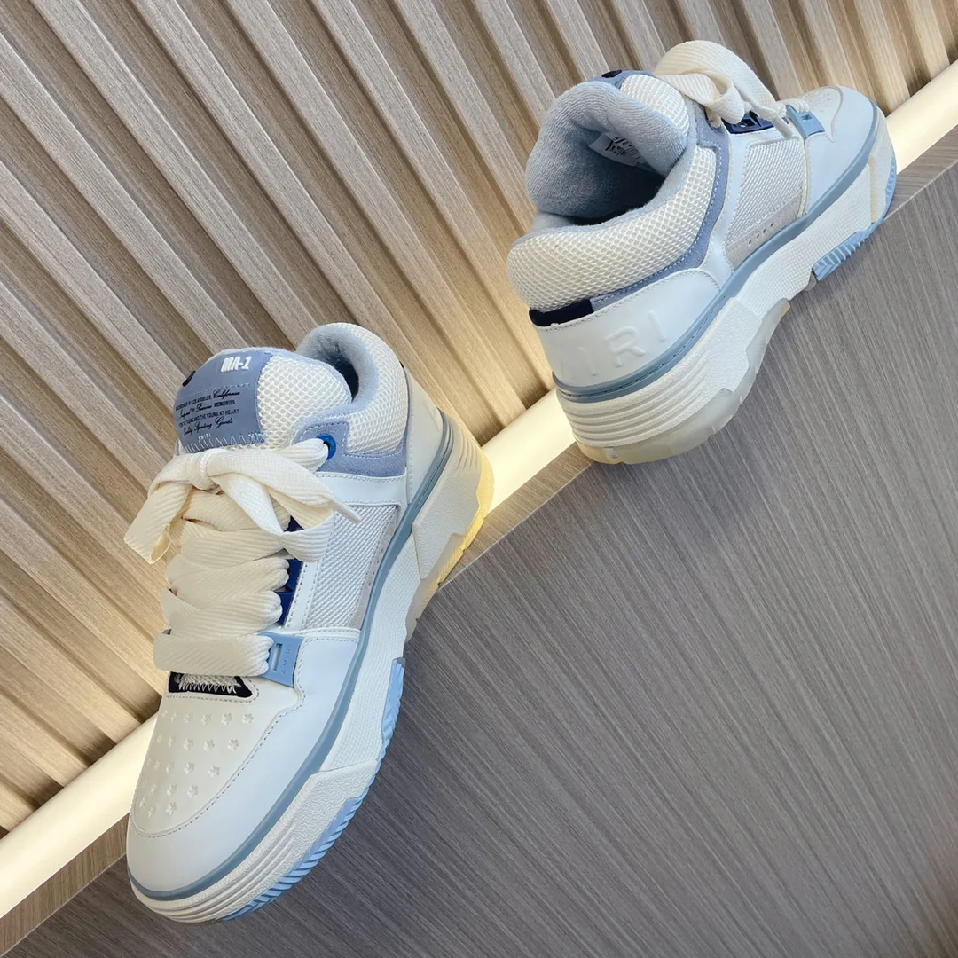Women's Sneakers AMIRI 17016349