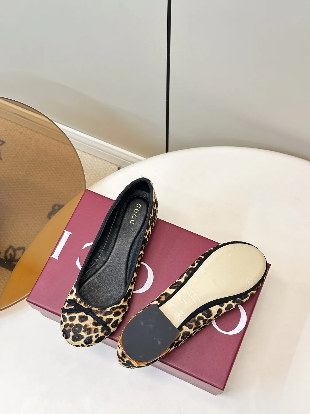Women's Ballet Flats GUCCI 18079727