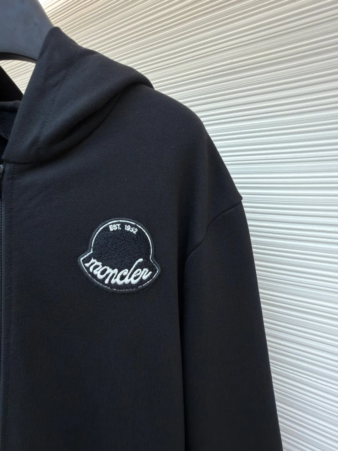 Men's Sweatshirts And Hoodies MONCLER 17571999