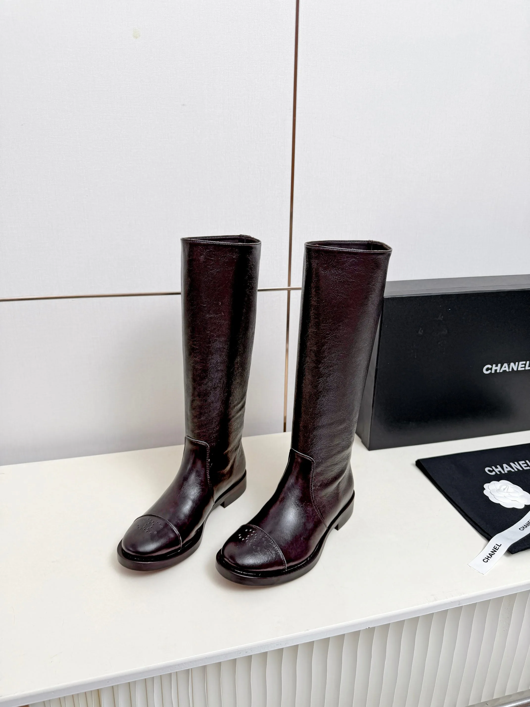Women's Boots CHANEL 18362250