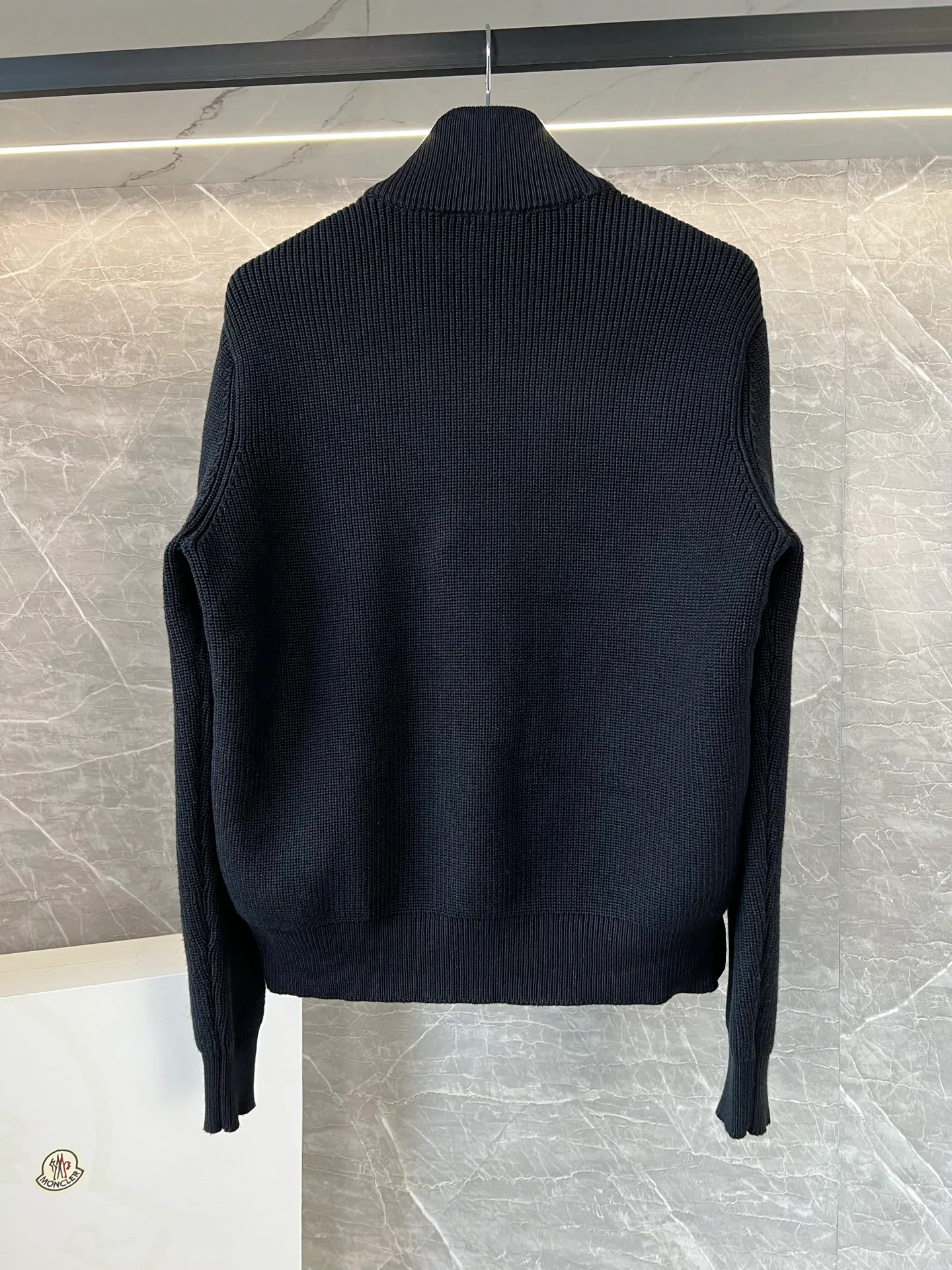 Куртки И Пуховики Женские Moncler 18599800