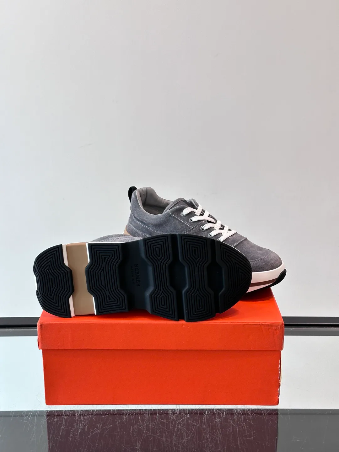 Men's Sneakers HERMES 18500618