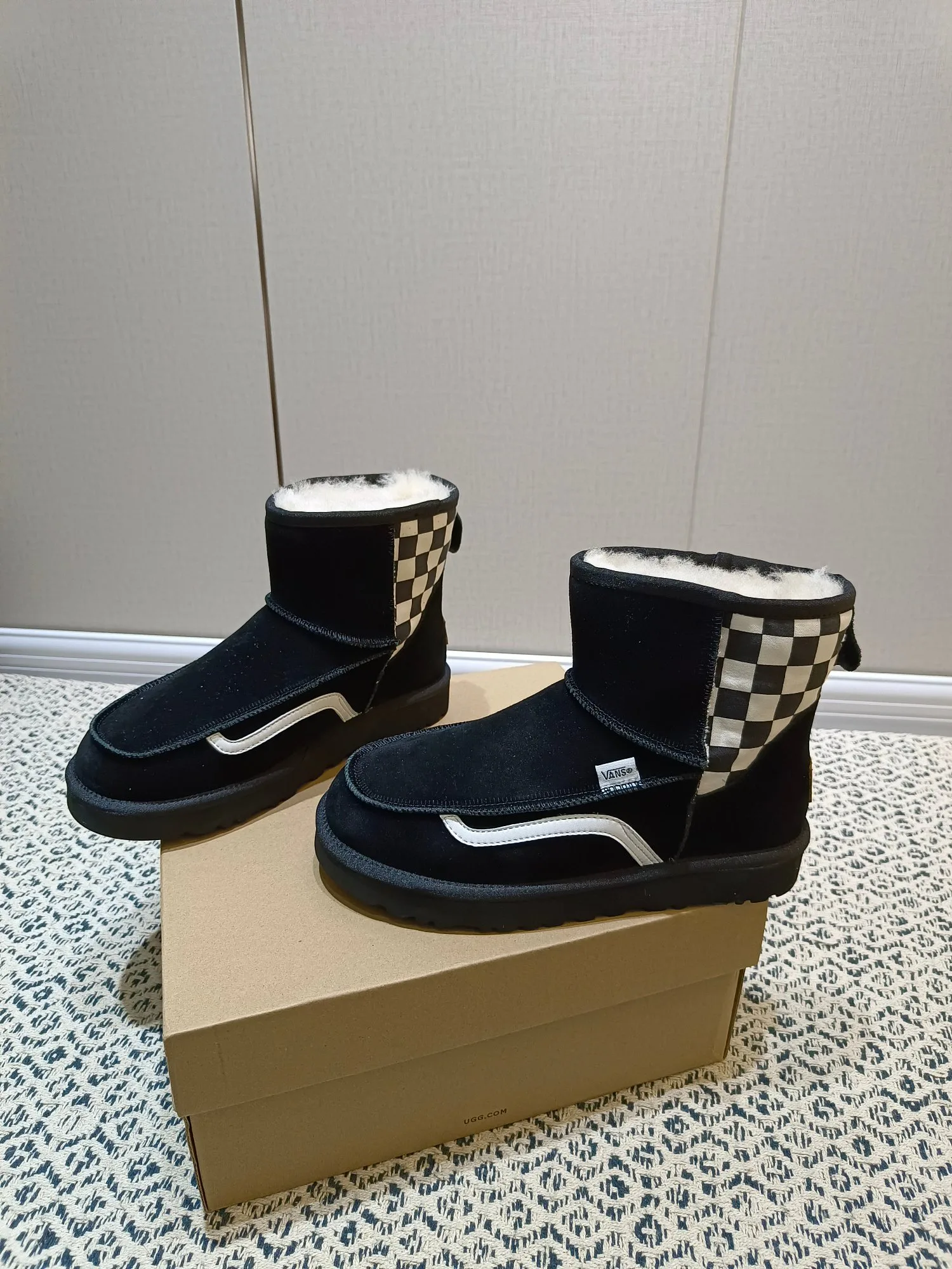 Women's Ugg Boots UGG 17997442