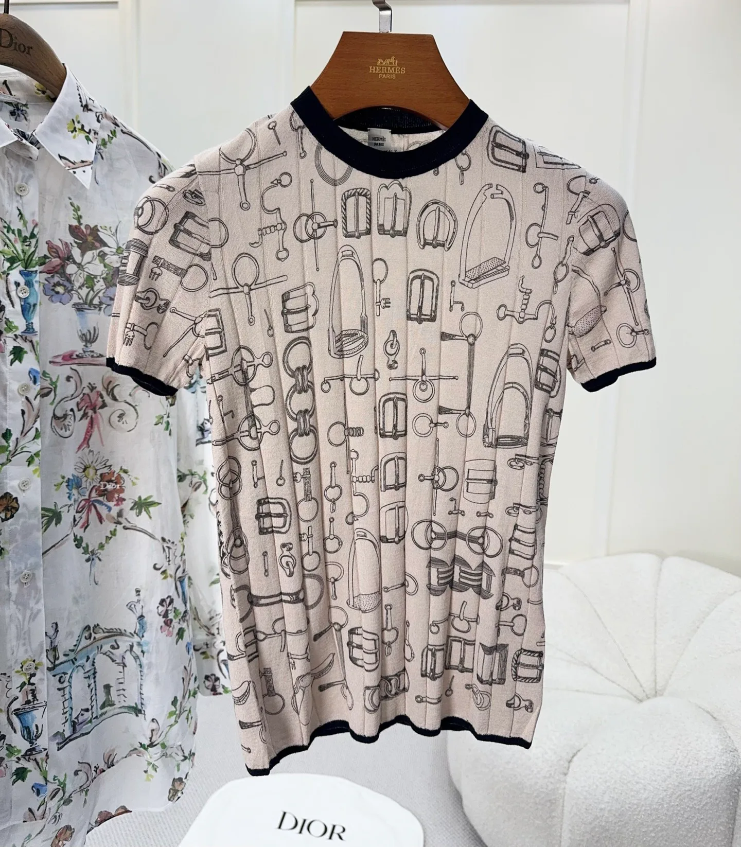 Women's T-Shirts HERMES 17403634