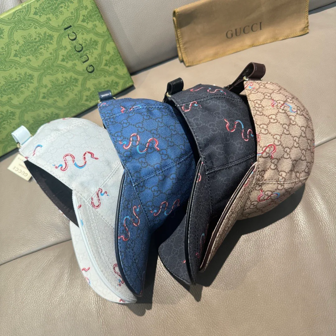 Hats GUCCI 18347095