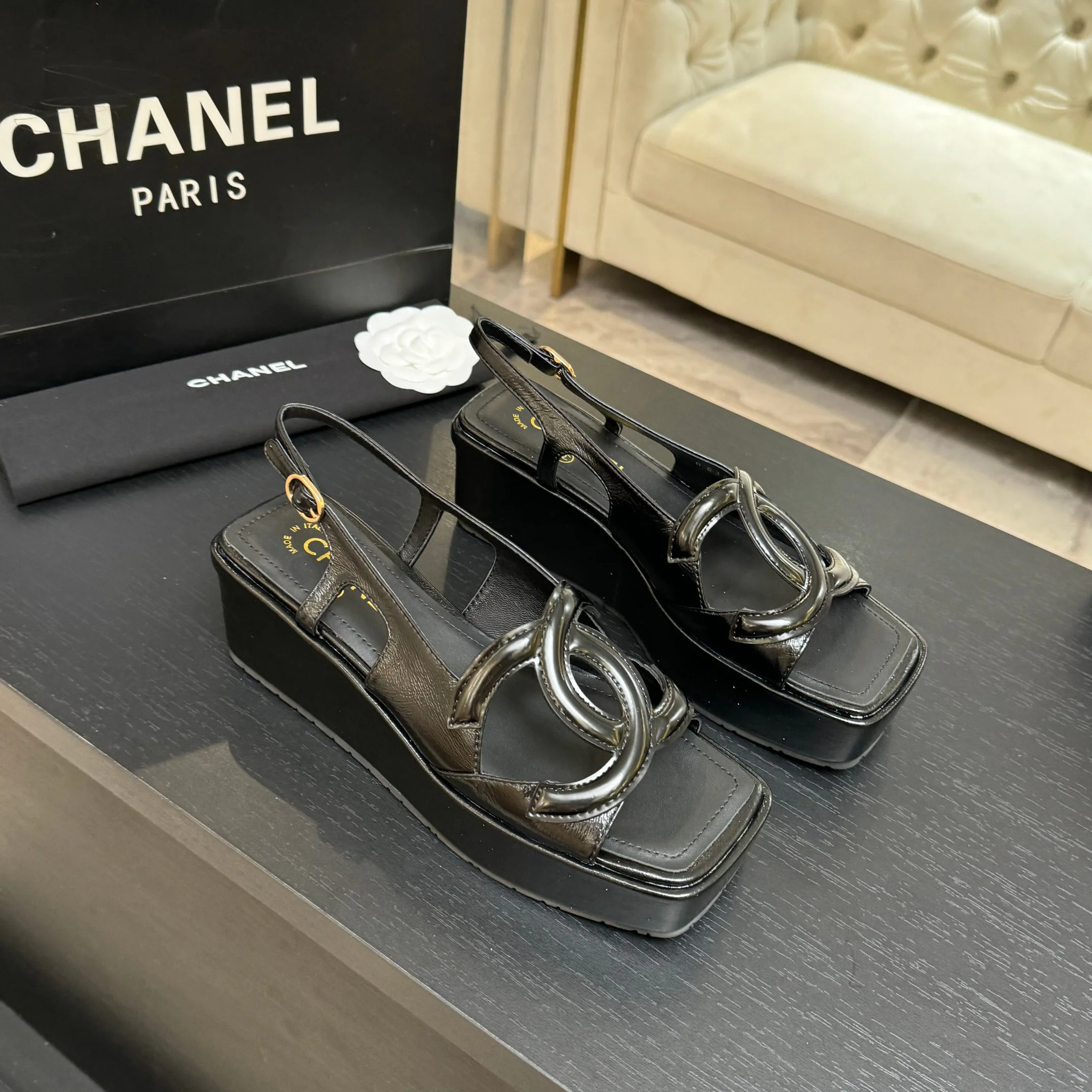 Women's Open-Toe Sandals CHANEL 18063120