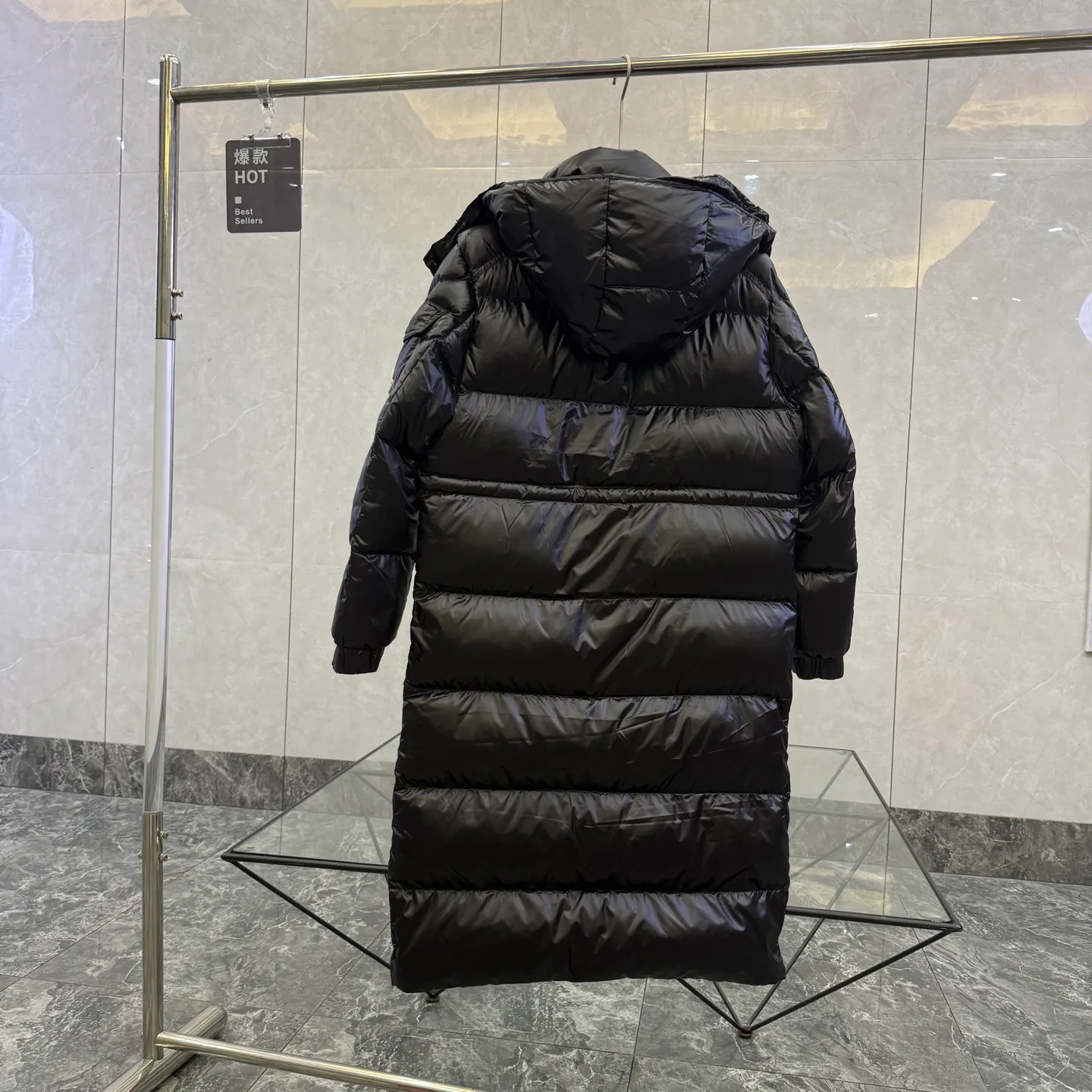 Women's Jackets And Down Jackets MONCLER 17923593