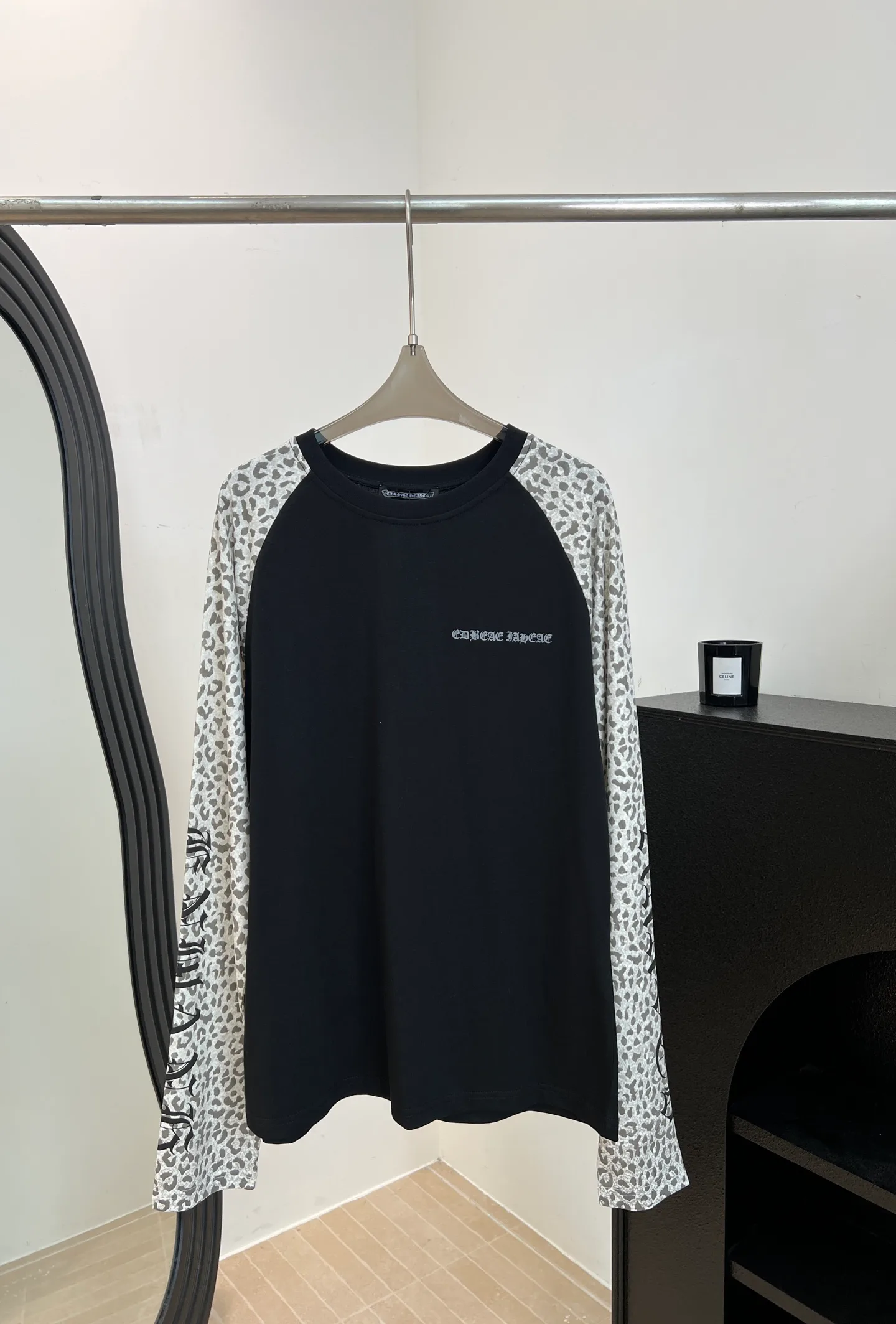 Women's T-Shirts CHROME HEARTS 17571161