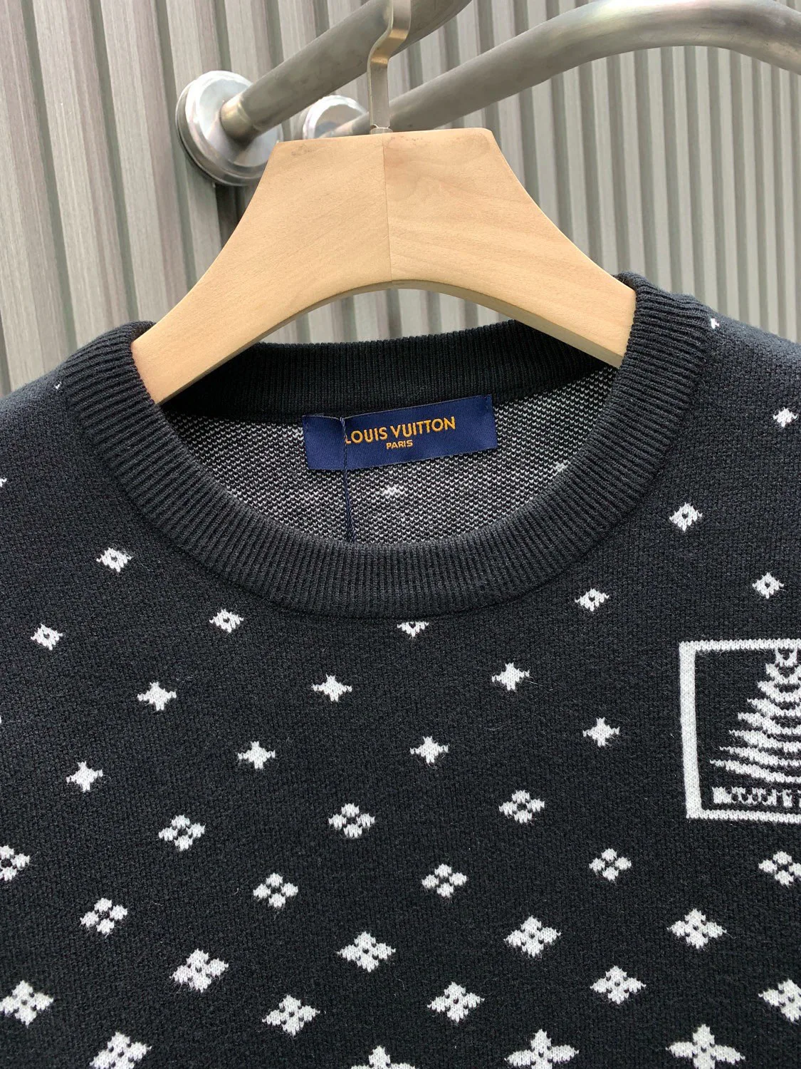 Women's Jumpers And Sweaters LOUIS VUITTON 17952859