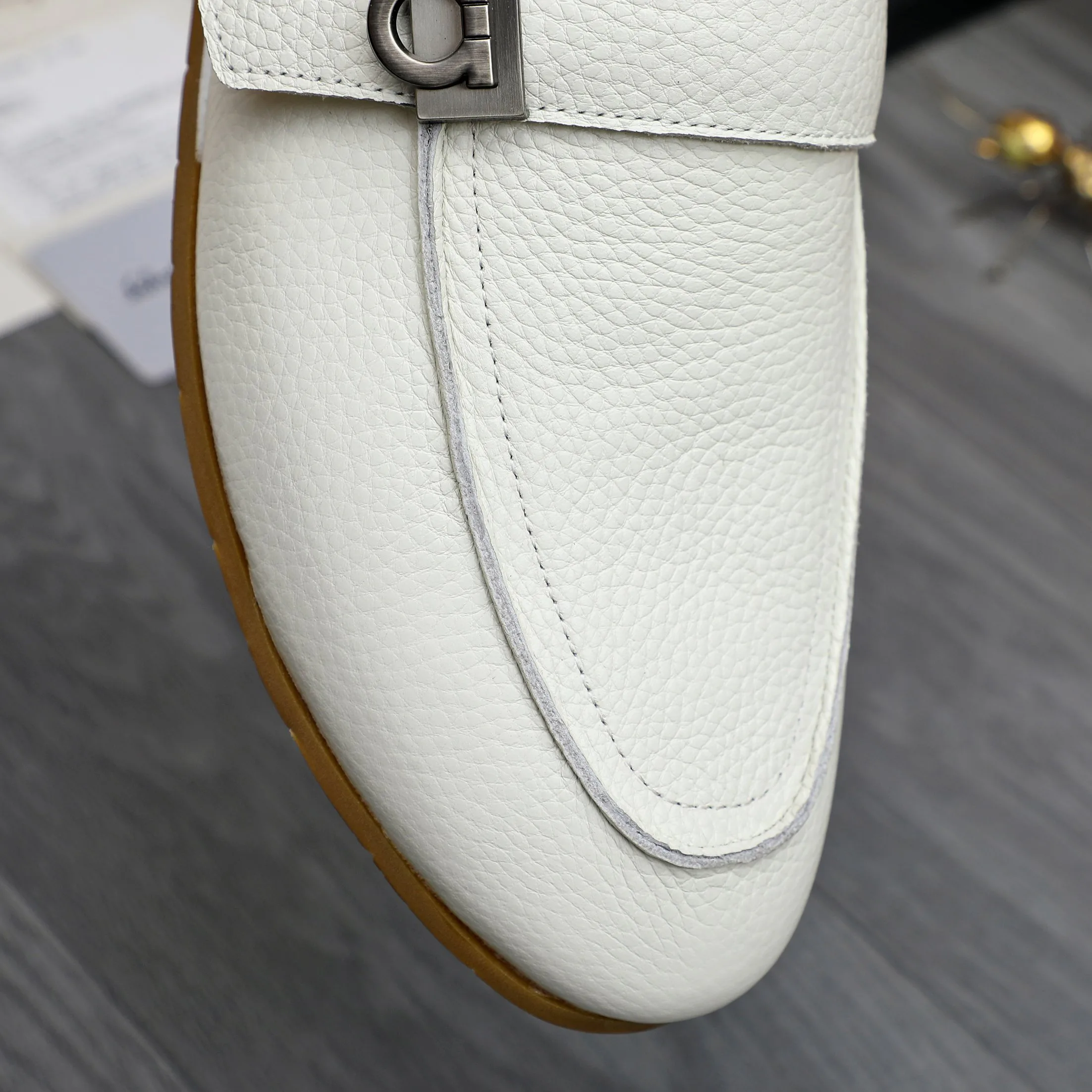 Men's Loafers And Dress Shoes SALVATORE FERRAGAMO 17366797