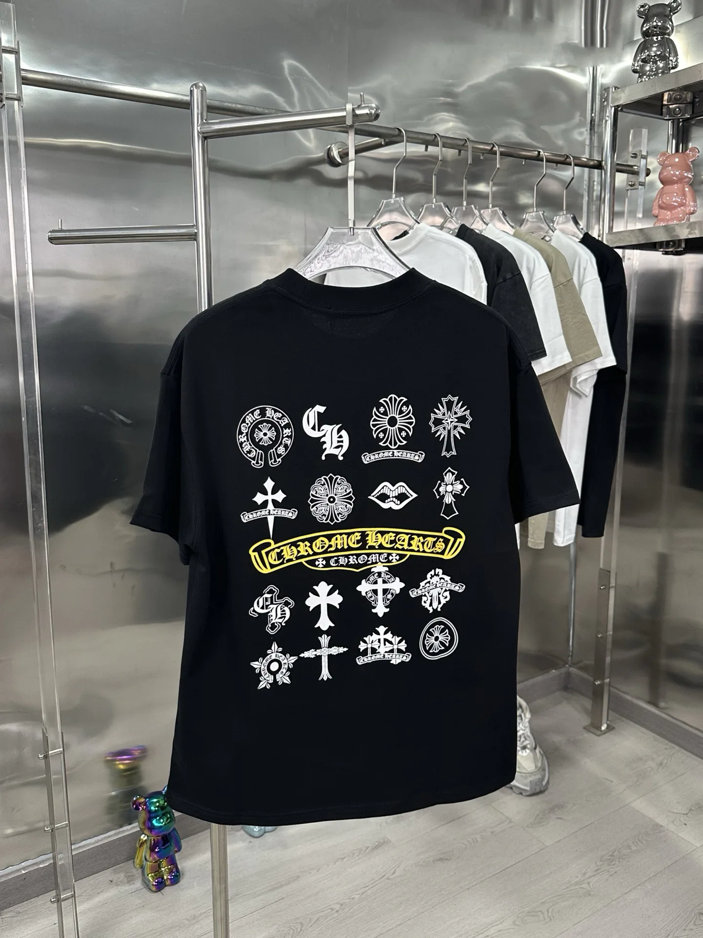 Men's T-Shirts CHROME HEARTS 17728125