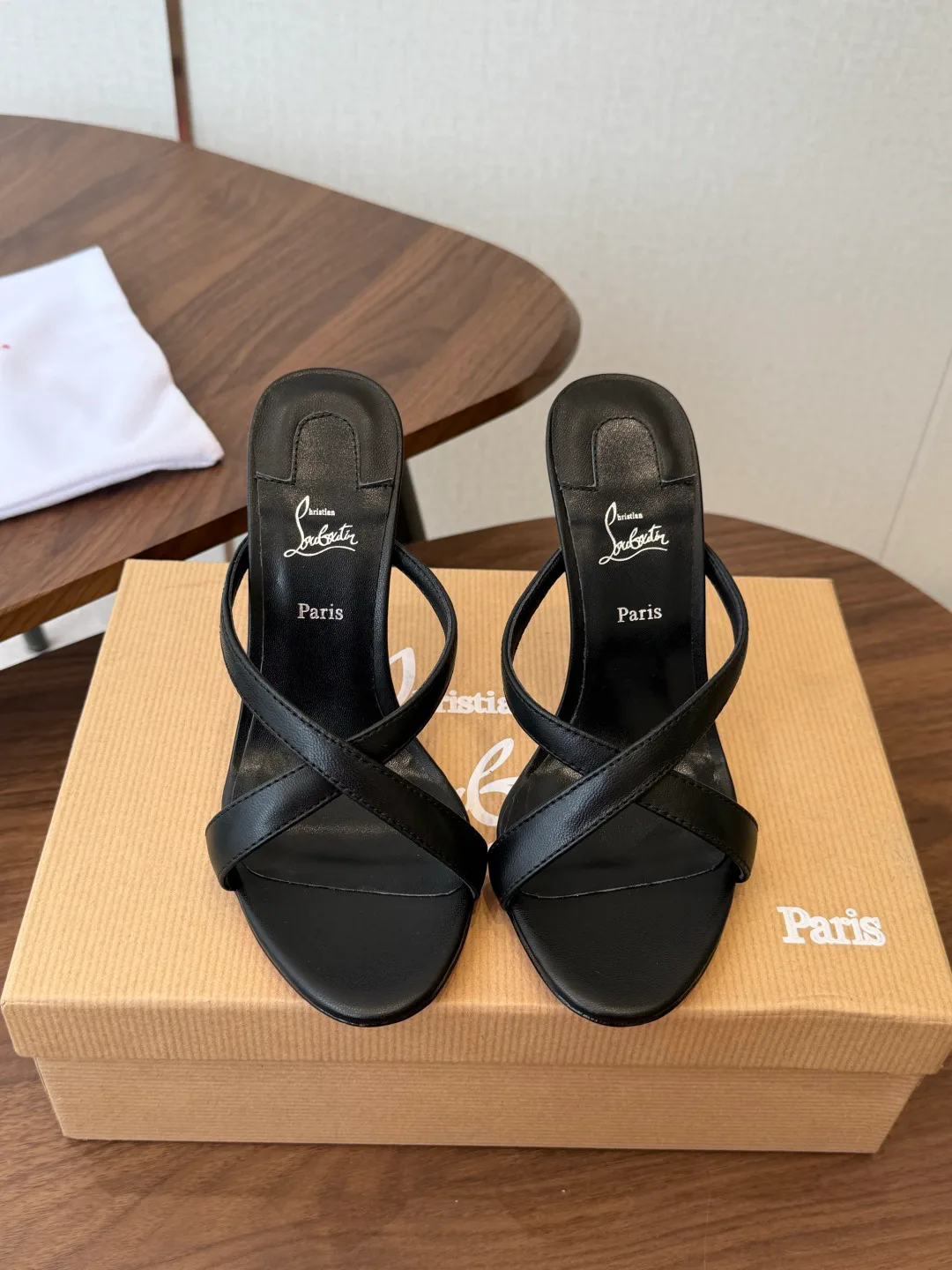 Women's Open-Toe Sandals CHRISTIAN LOUBOUTIN 18183094