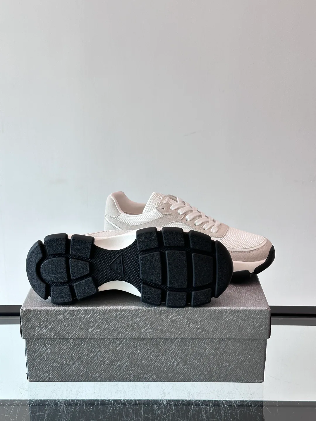 Women's Sneakers PRADA 18449472