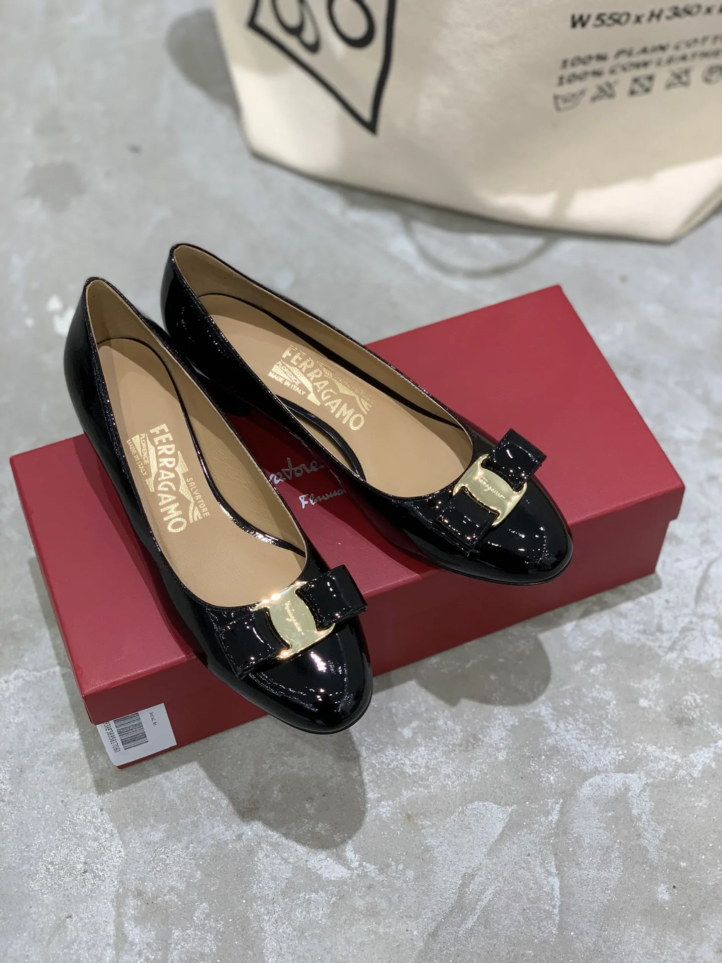 Women's Ballet Flats SALVATORE FERRAGAMO 18340689
