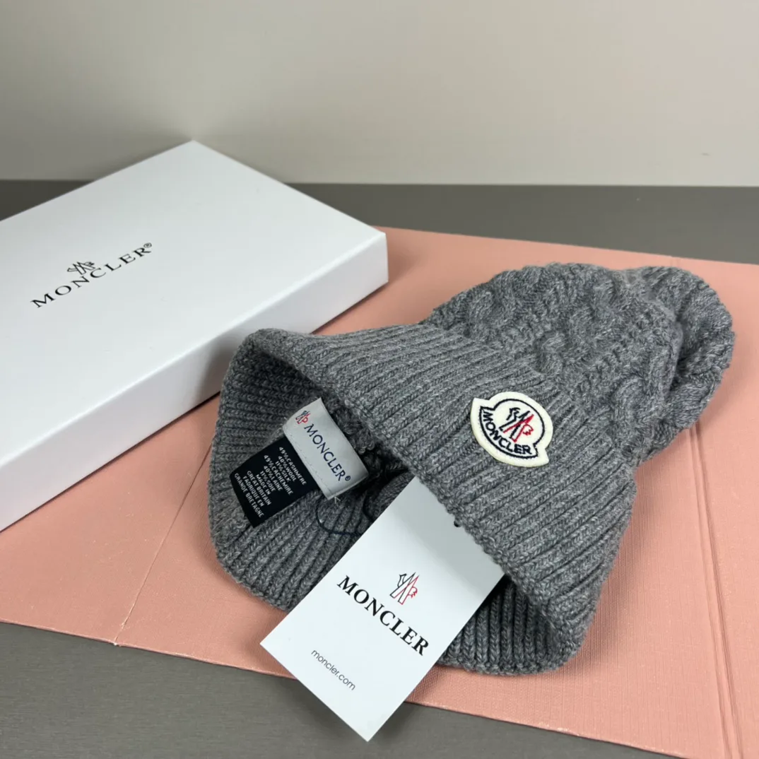 Hats MONCLER 18078471