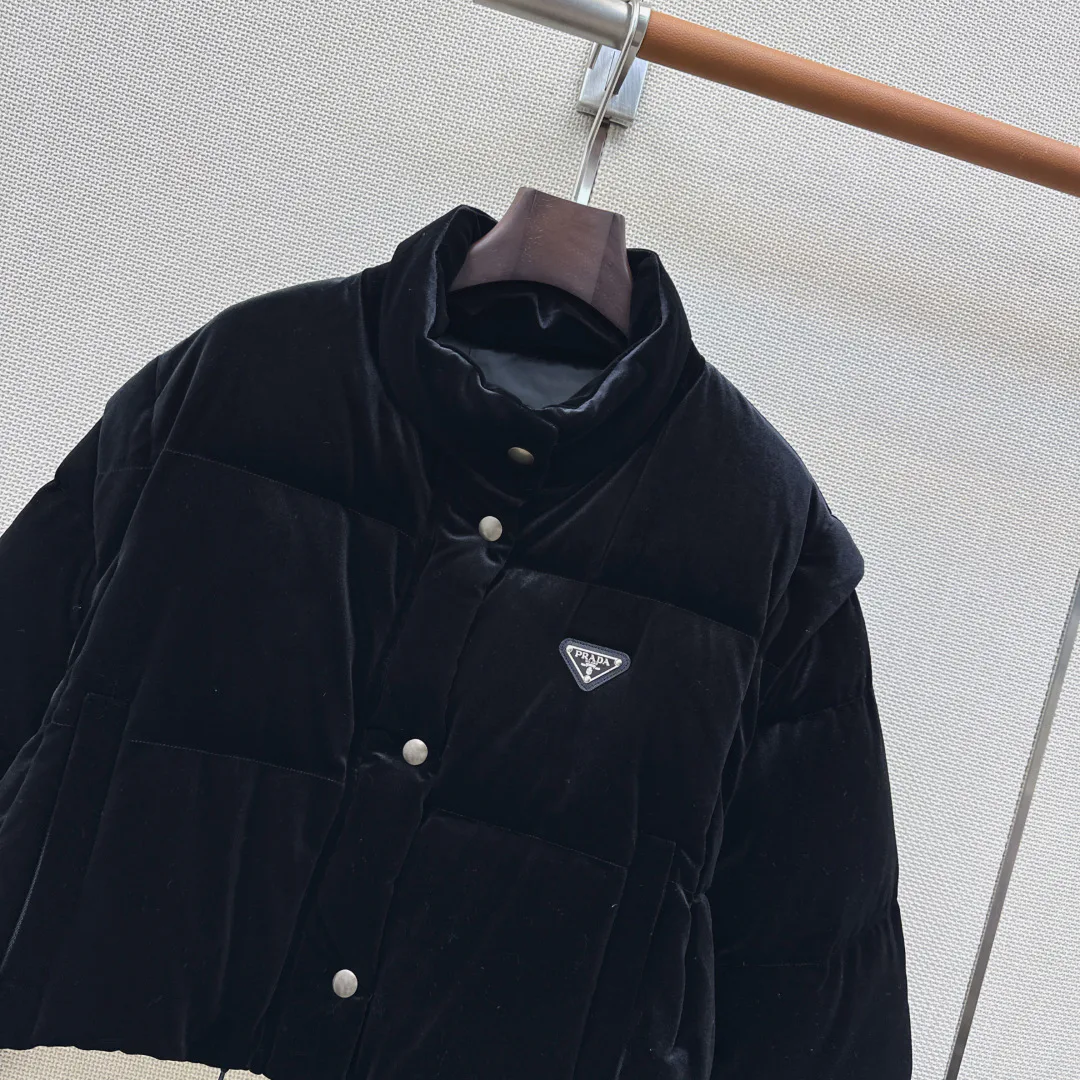Women's Jackets And Down Jackets PRADA 18245859