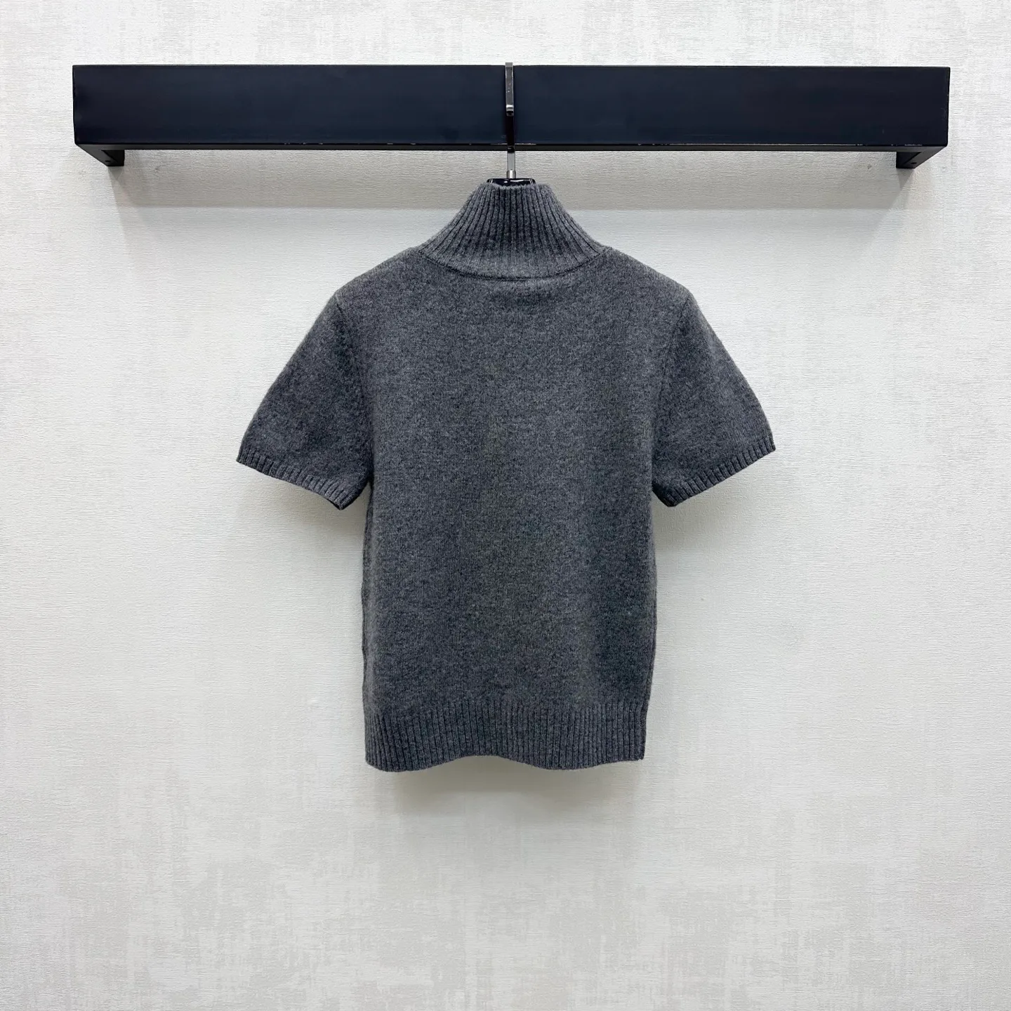 Women's Jumpers And Sweaters CHANEL 18327942