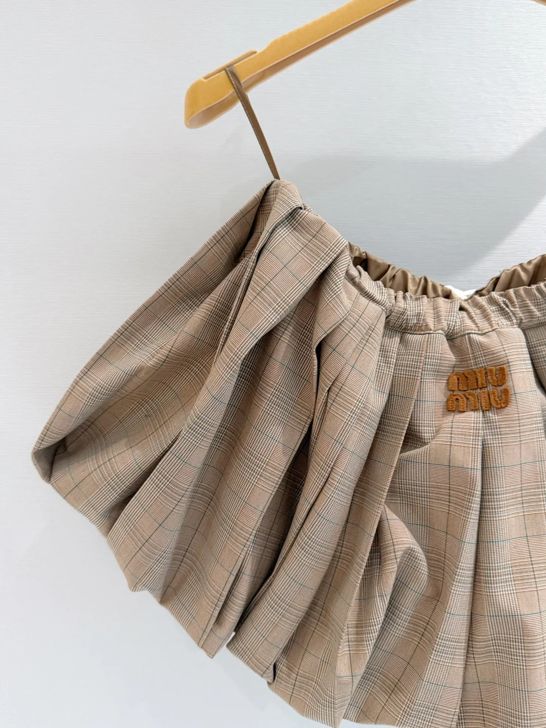 Women's Skirts MIU MIU 17857035