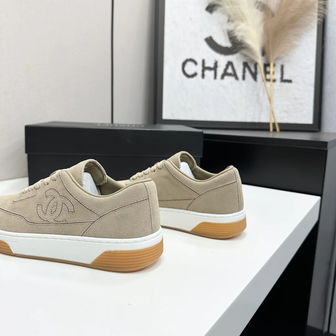 Кроссовки Женские Chanel 18648743