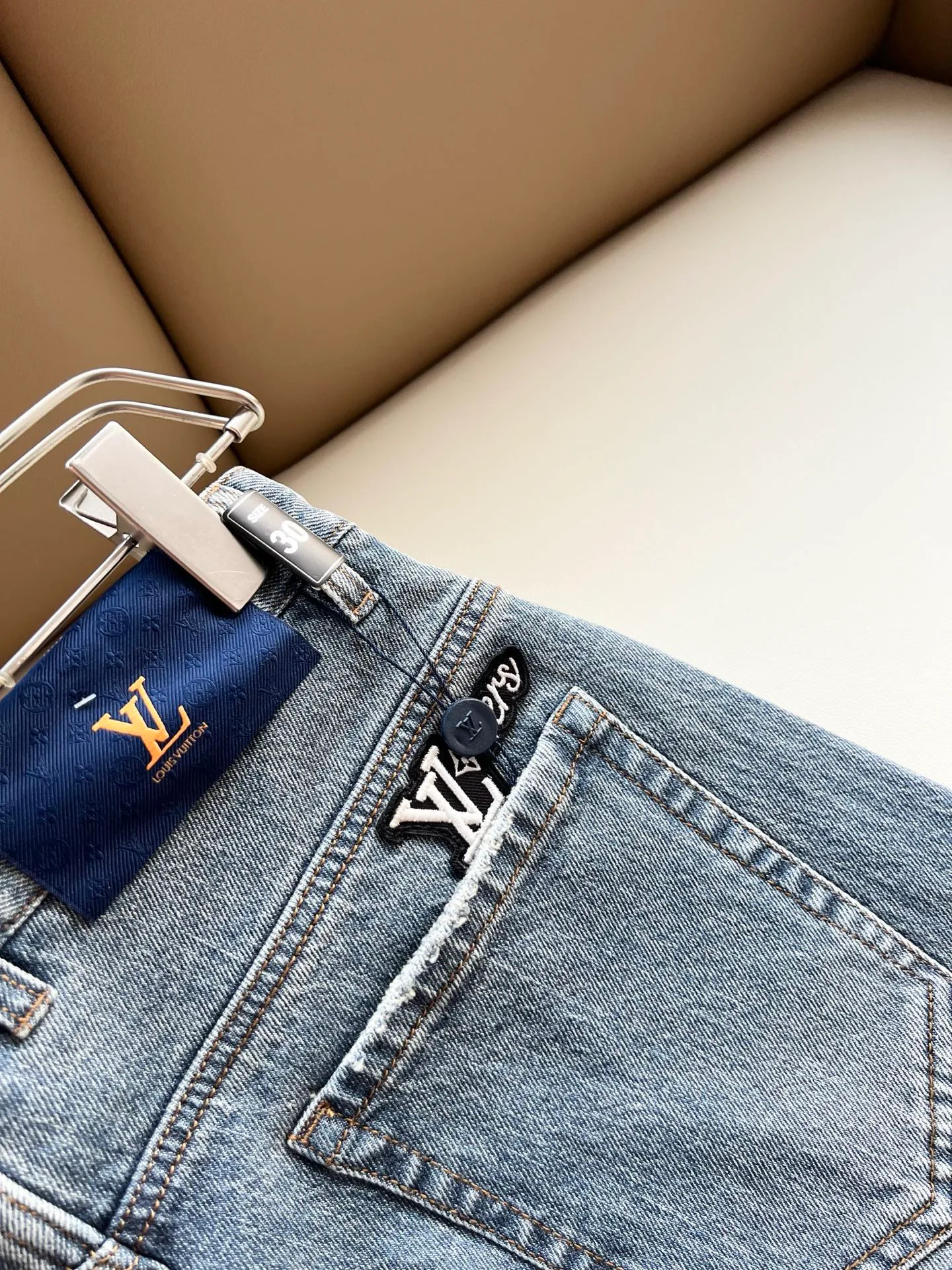 Men's Jeans LOUIS VUITTON 18495623