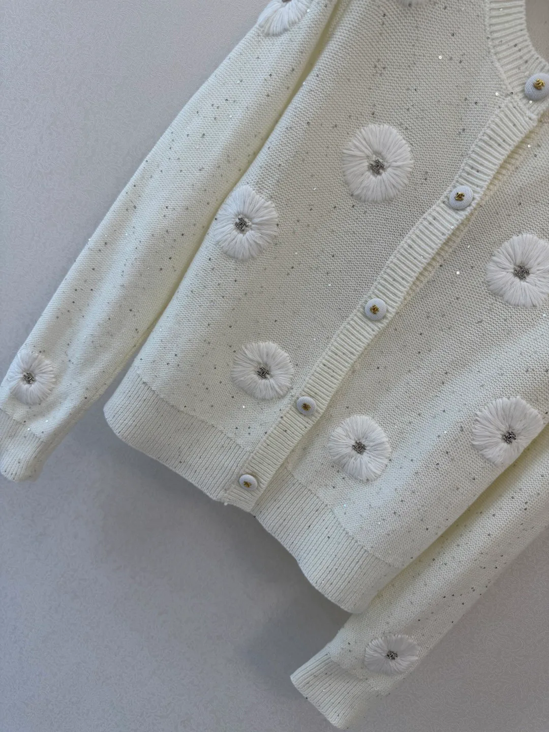 Women's Jumpers And Sweaters CHANEL 18138121