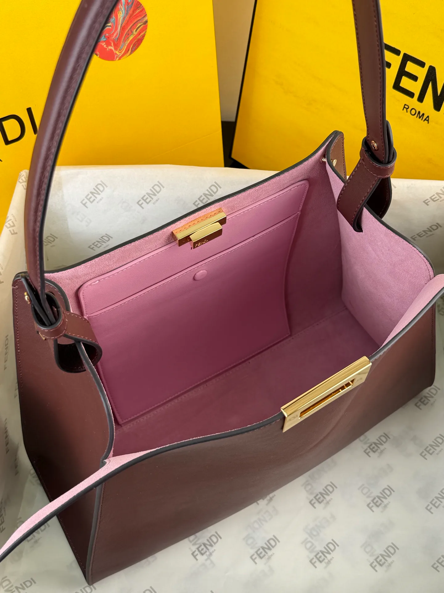 Women's Classic Handbags FENDI 17901900
