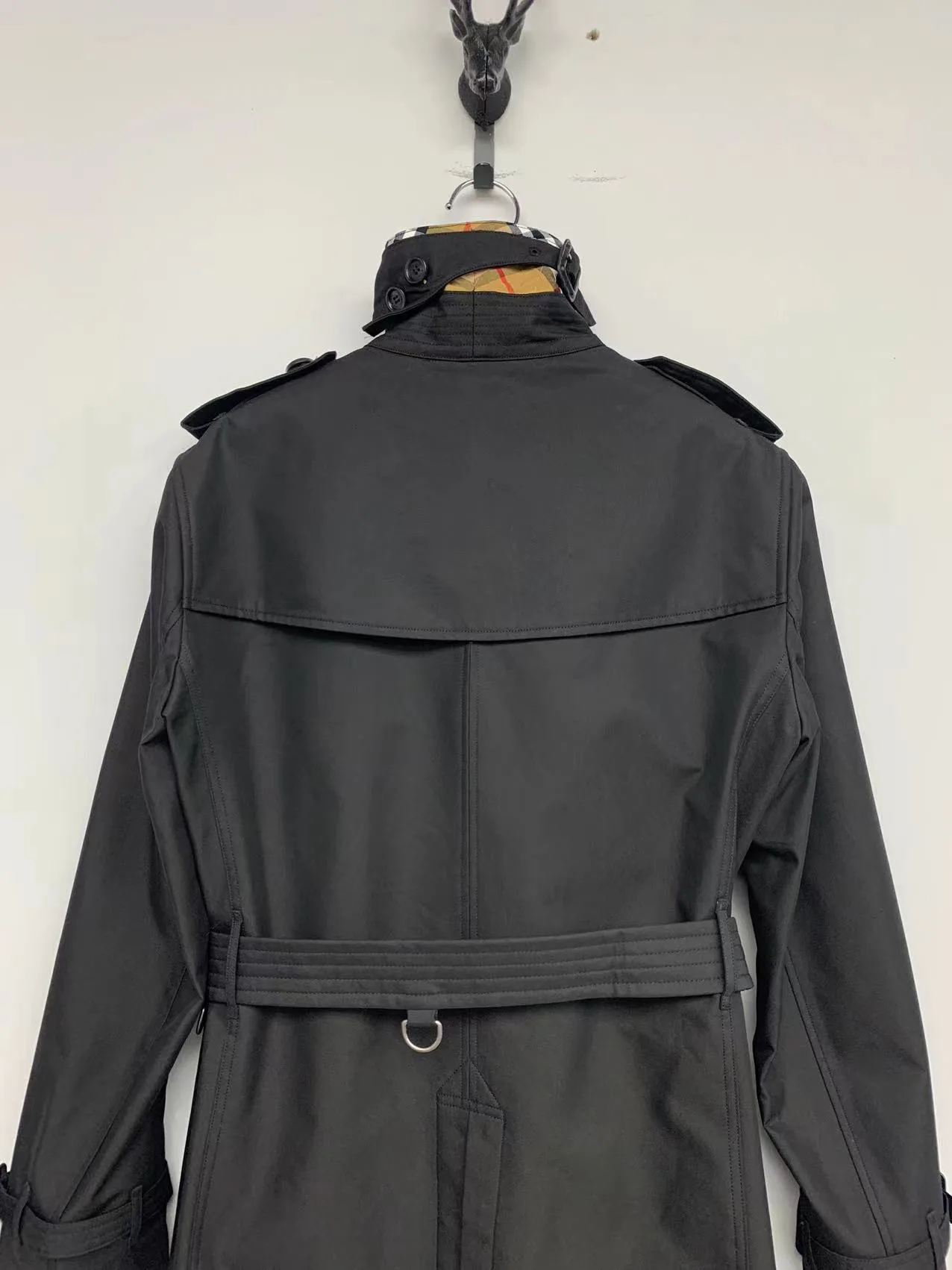 Women's Trench Coats BURBERRY 18145396