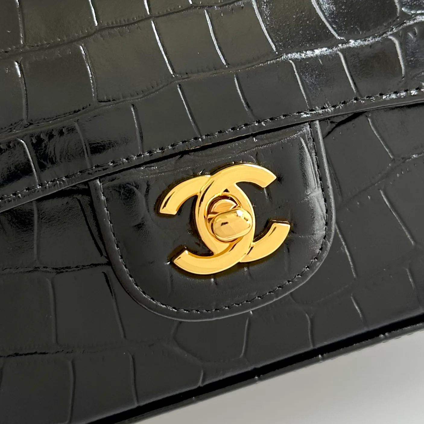 Классические Сумки Женские Chanel 18642407