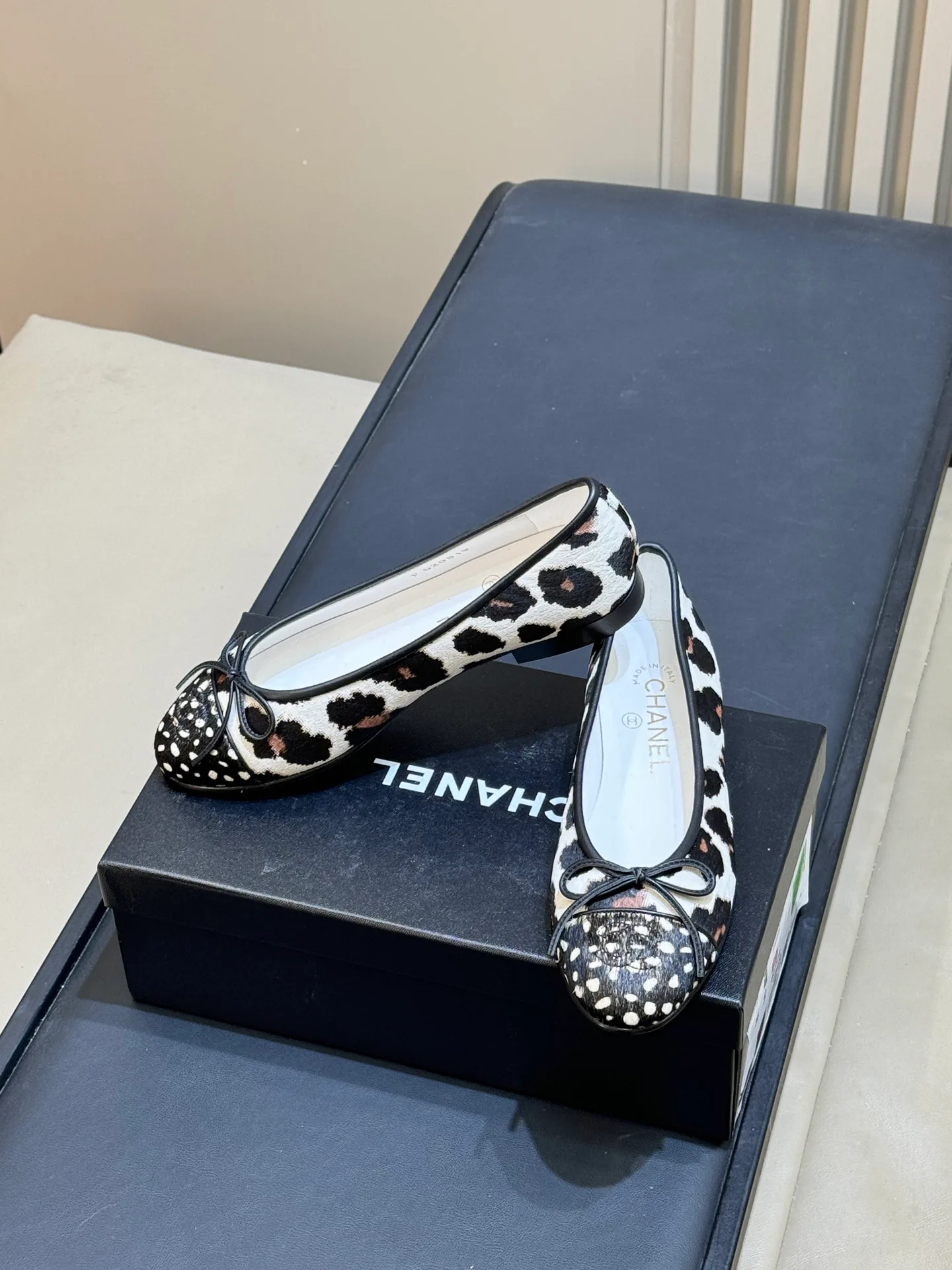 Women's Ballet Flats CHANEL 17498841