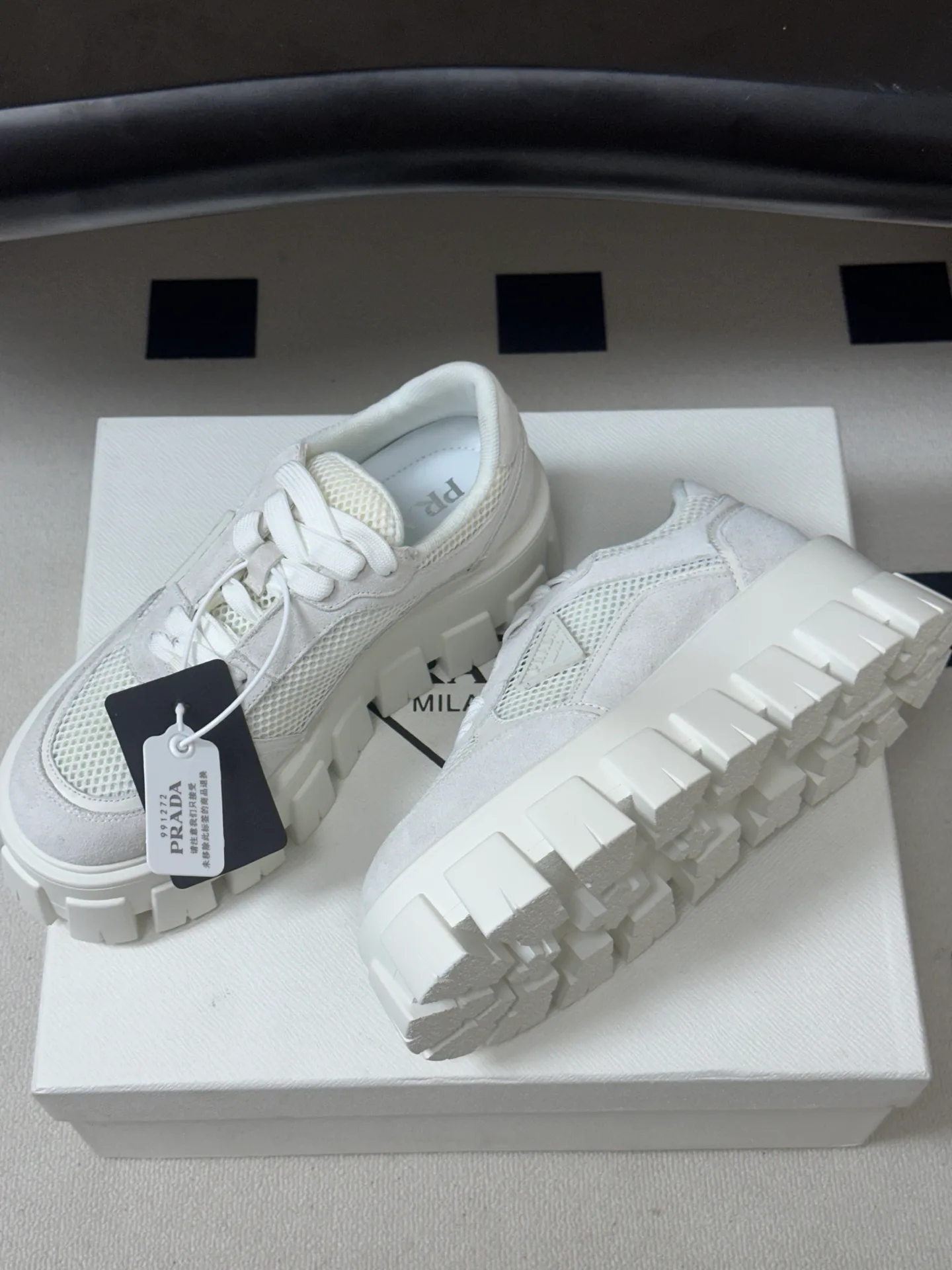 Women's Sneakers PRADA 18049584