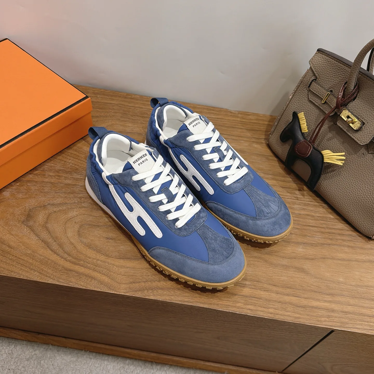 Women's Sneakers HERMES 18230834