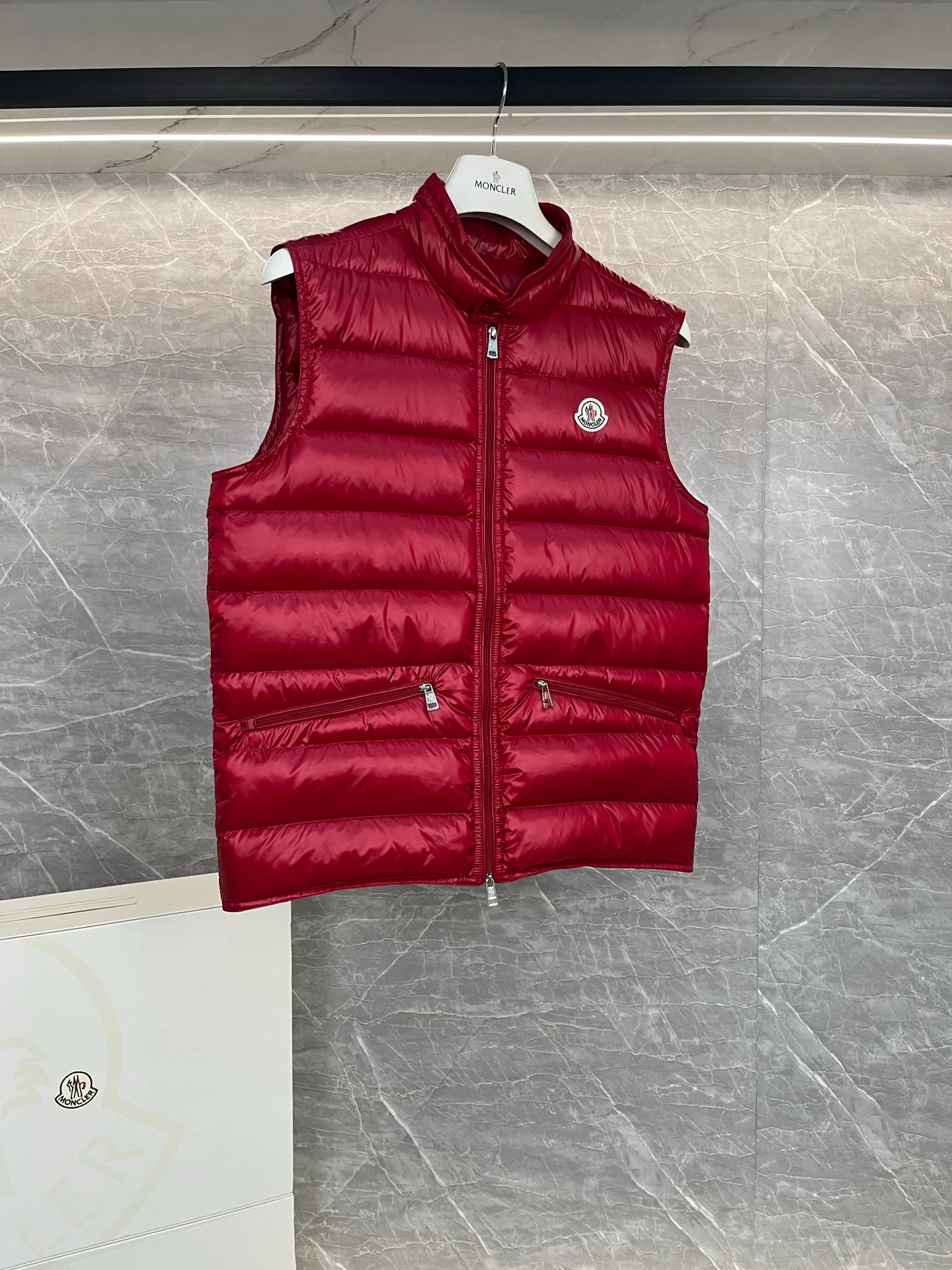 Women's Vests MONCLER 18199681
