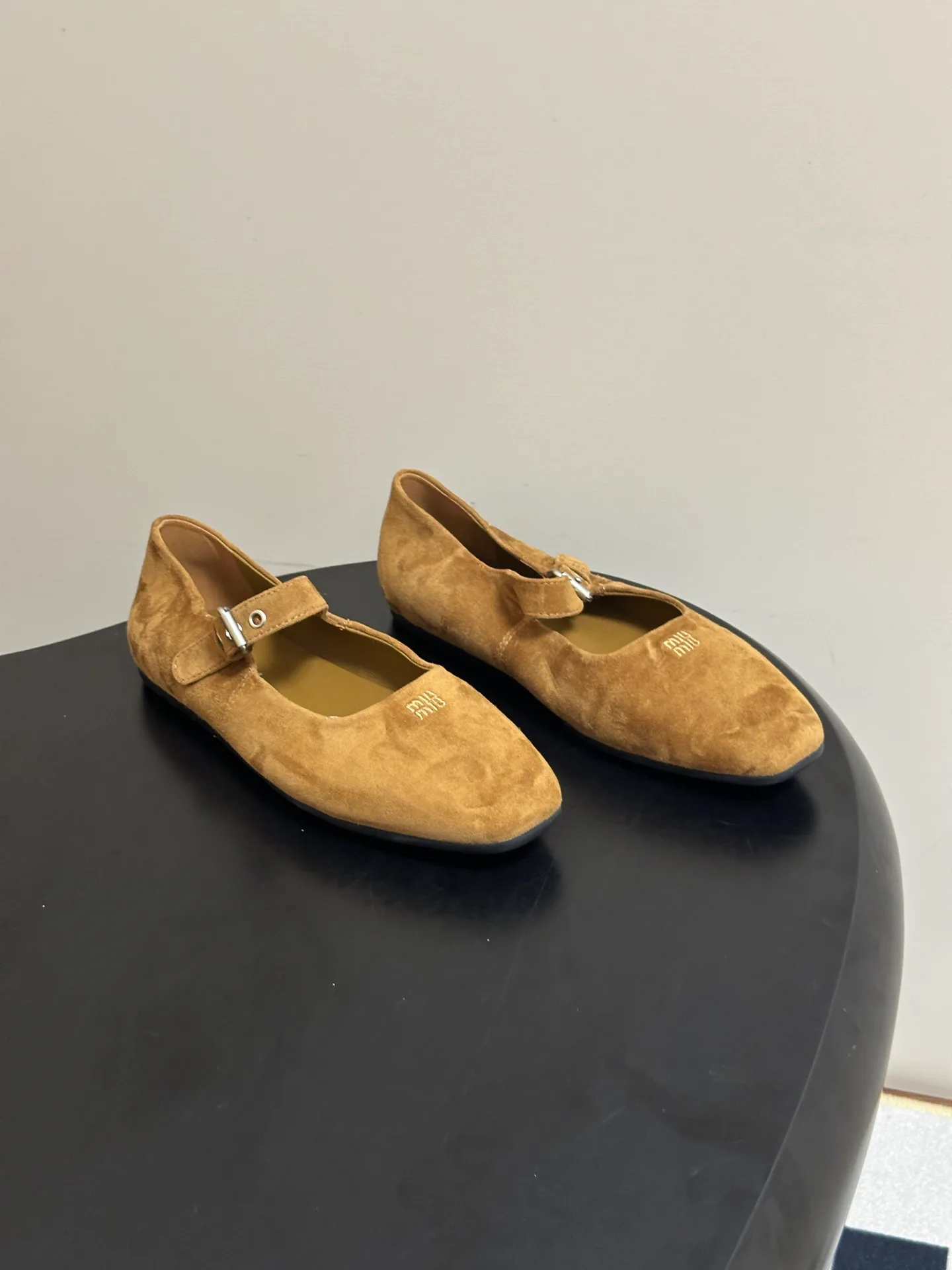Women's Ballet Flats MIU MIU 18049230
